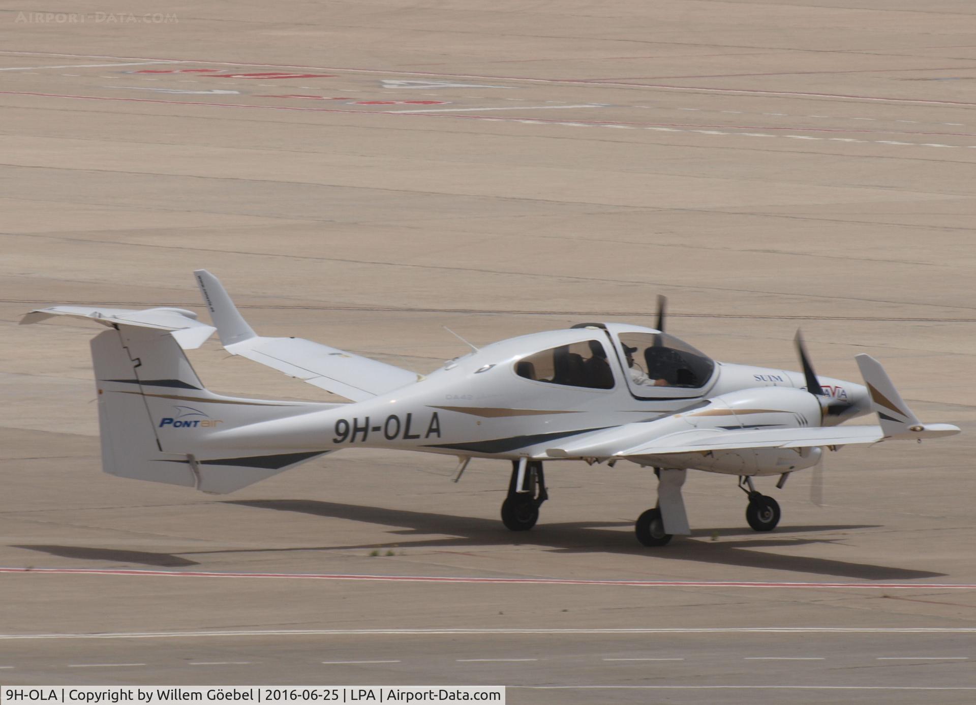 9H-OLA, 2007 Diamond DA-42 Twin Star C/N 42.320, Taxi to the runway of Las Palmas Airport
