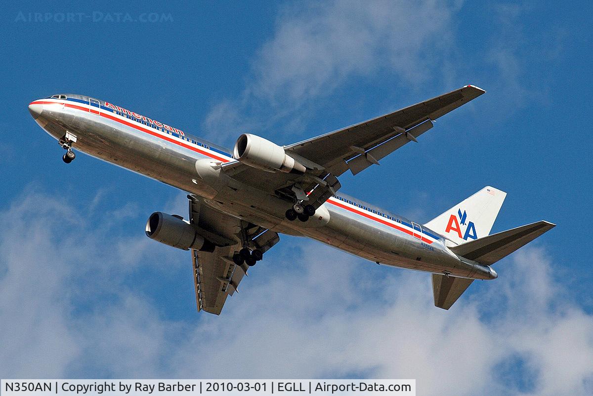 N350AN, 2003 Boeing 767-323/ER C/N 33089, Boeing 767-323ER [33089] (American Airlines) Home~G 01/03/2010. On approach 27R old scheme.