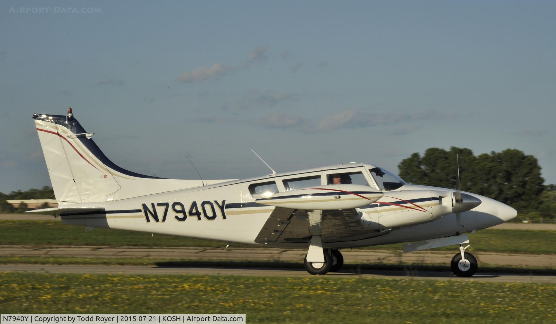 N7940Y, 1966 Piper PA-30-160 Twin Comanche Twin Comanche C/N 30-1032, Airventure 2015