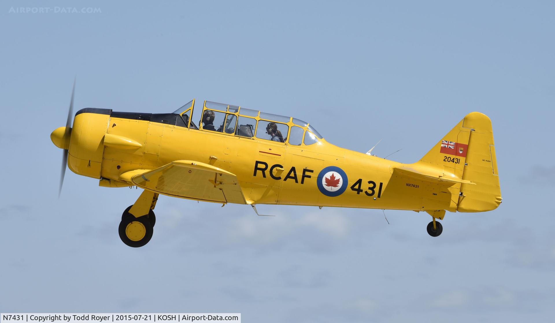 N7431, 1952 Canadian Car & Foundry Harvard MK IV C/N CCF4 222, Airventure 2015