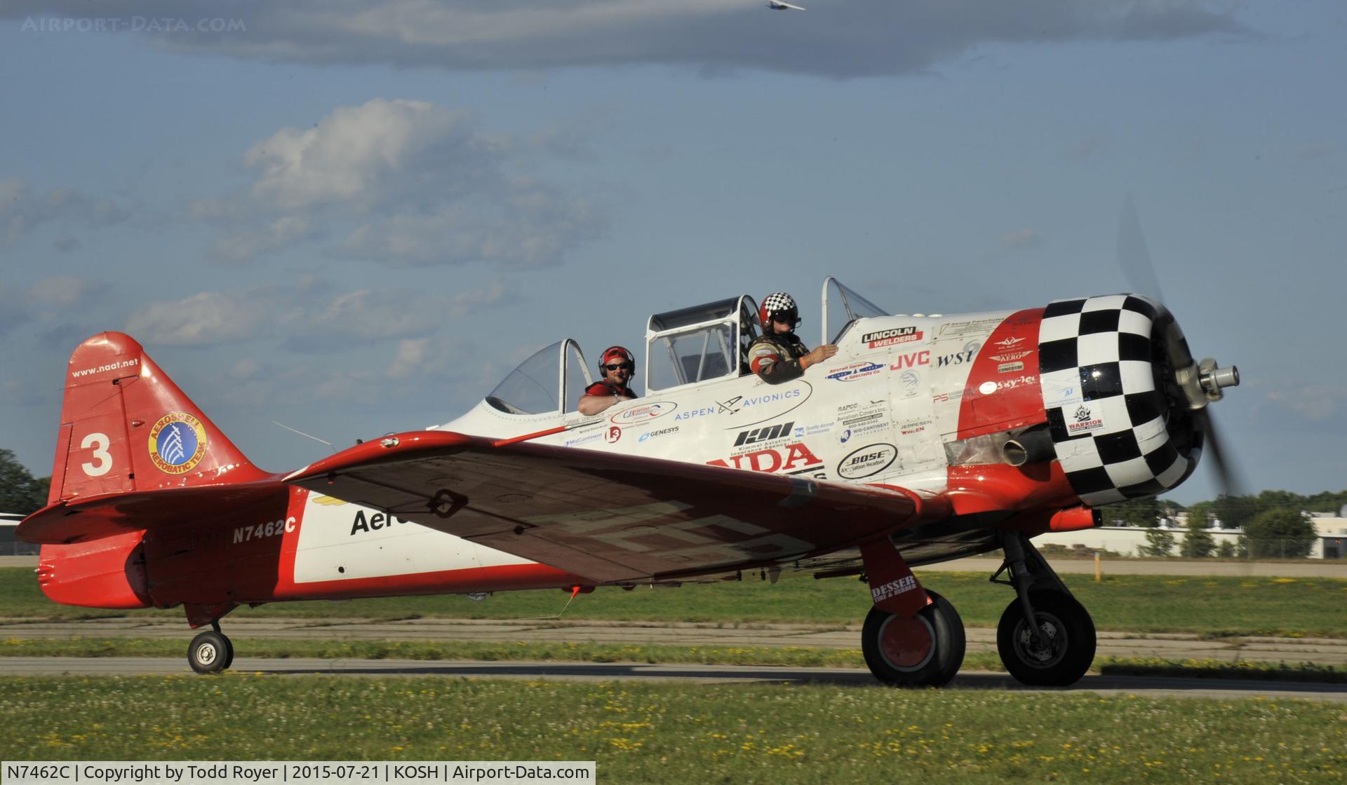 N7462C, North American AT-6B Texan C/N 121-43211, Airventure 2015