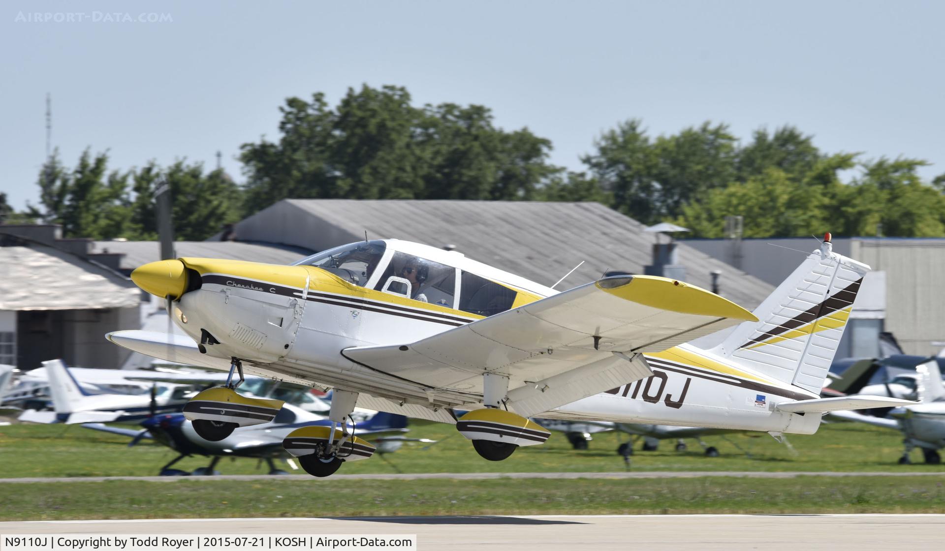 N9110J, 1966 Piper PA-28-180 Cherokee C/N 28-3152, Airventure 2015
