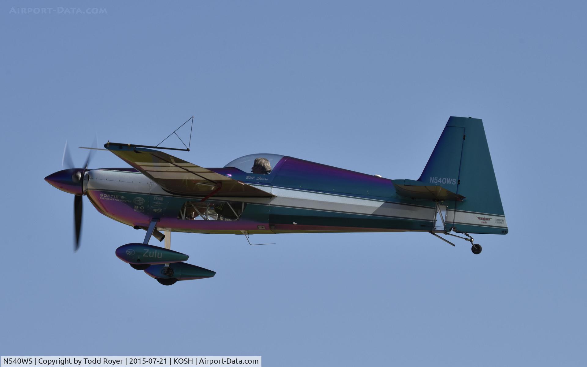 N540WS, 2002 Zivko Edge 540 C/N 0032, Airventure 2015