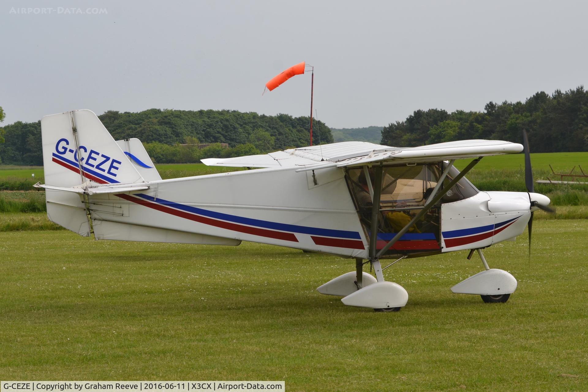 G-CEZE, 2007 Skyranger Swift 912S(1) C/N BMAA/HB/555, Parked at Northrepps.