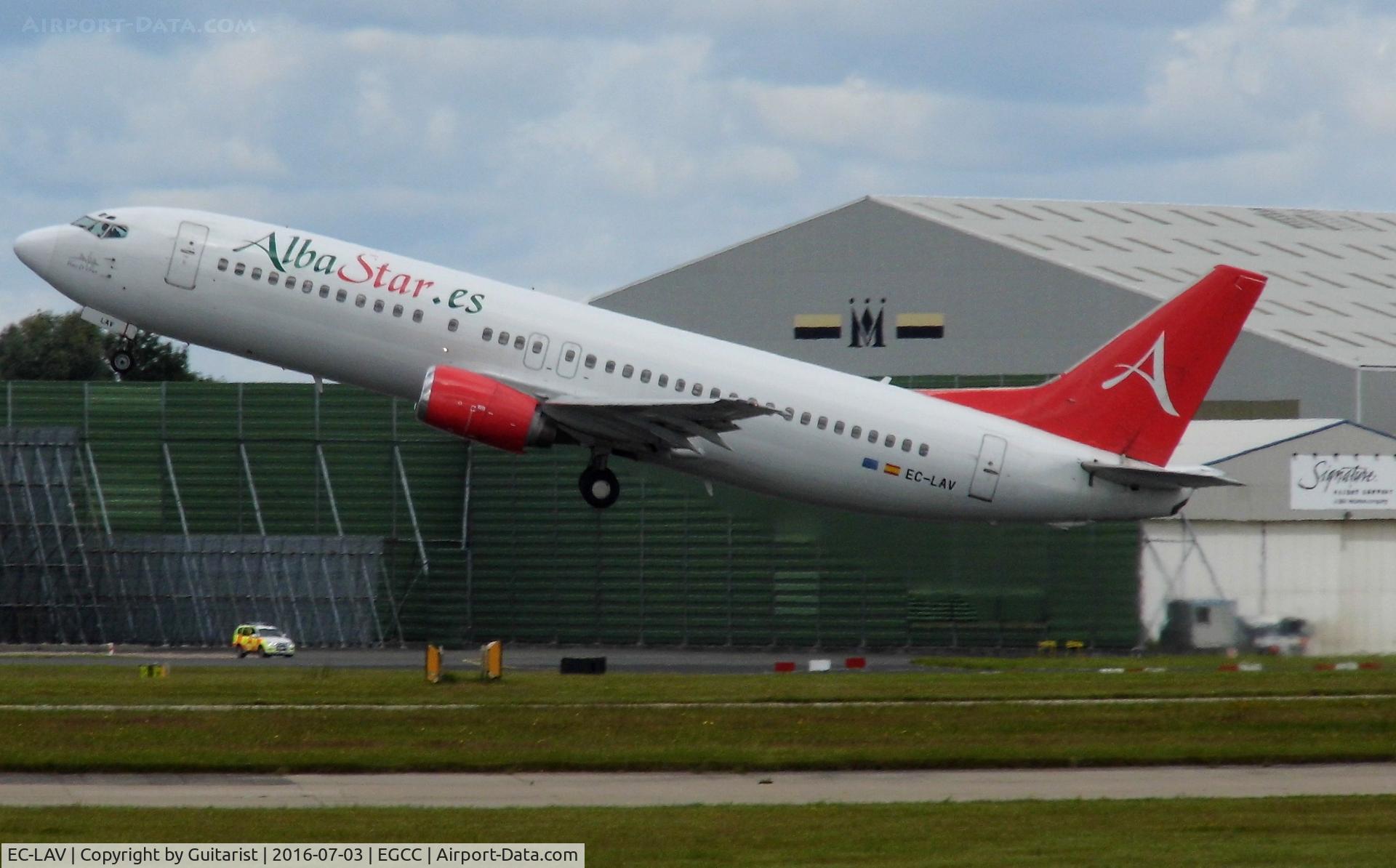 EC-LAV, 1989 Boeing 737-408 C/N 24352, At Manchester