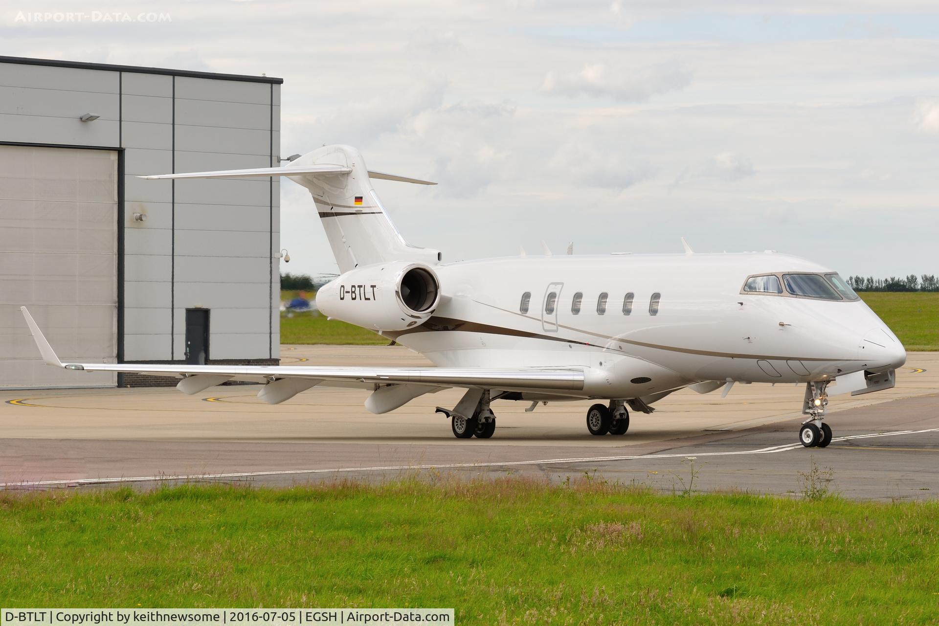 D-BTLT, 2005 Bombardier Challenger 300 (BD-100-1A10) C/N 20042, Nice Visitor.