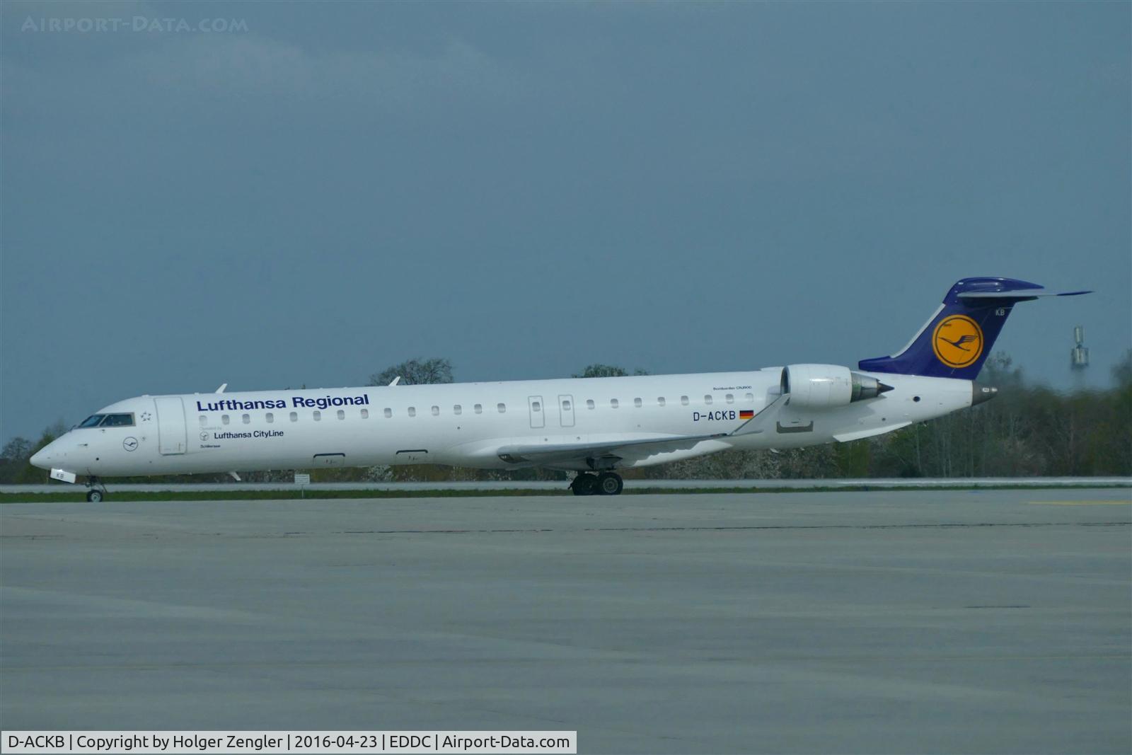 D-ACKB, 2006 Bombardier CRJ-900LR (CL-600-2D24) C/N 15073, On taxi to parking position....