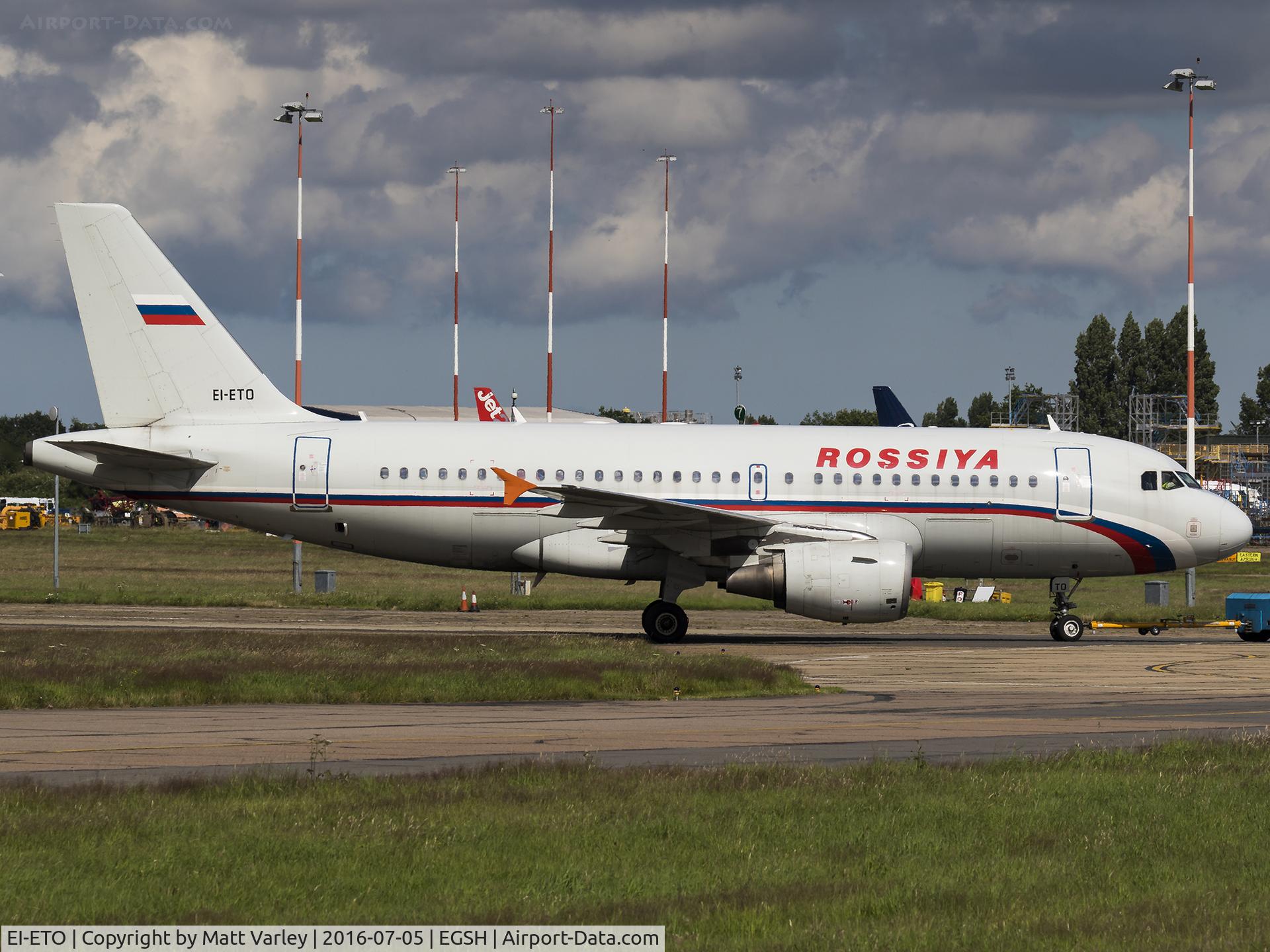 EI-ETO, 2002 Airbus A319-111 C/N 1679, under tow @ NWI...