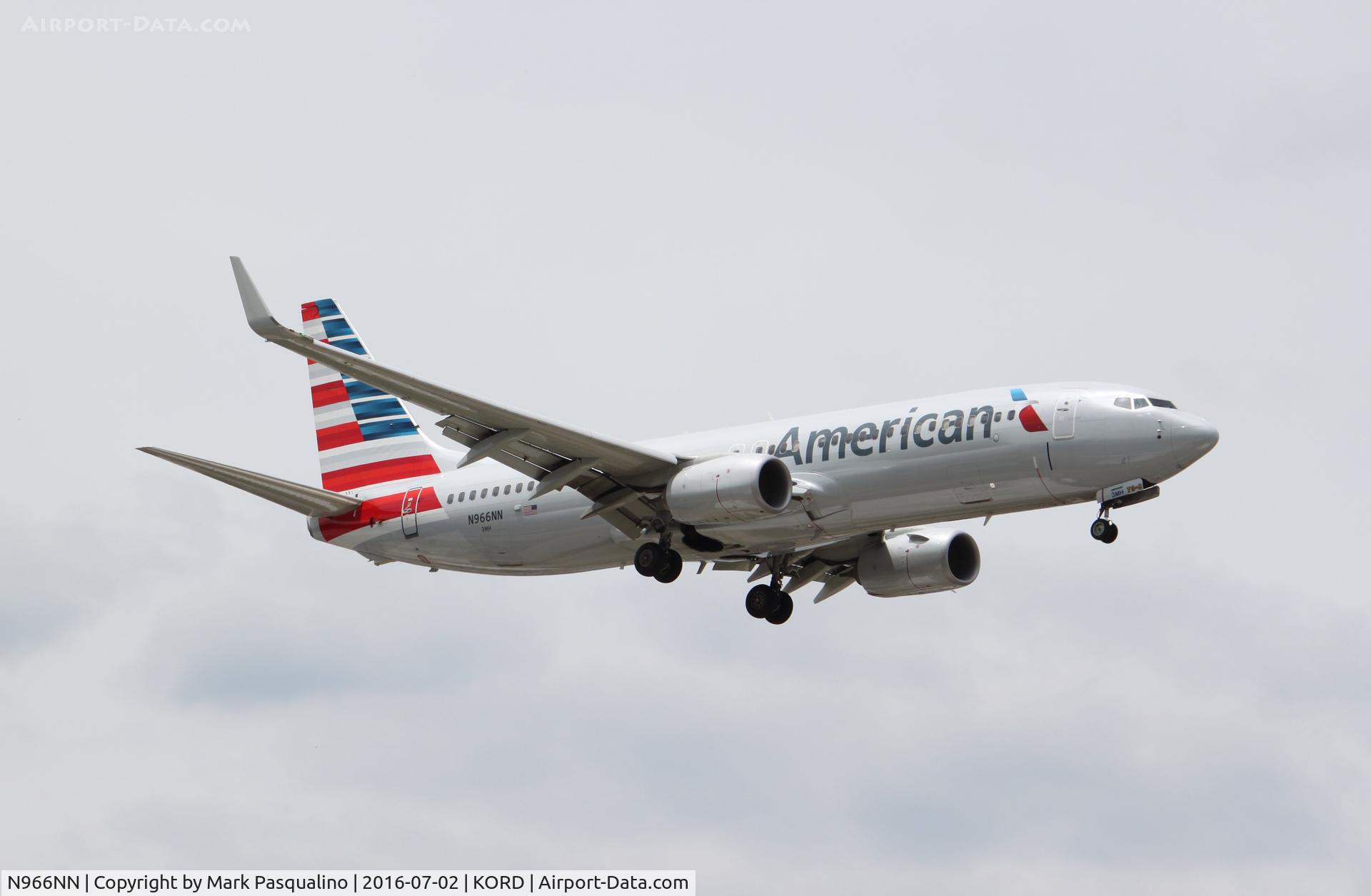 N966NN, 2015 Boeing 737-823 C/N 33240, Boeing 737-800