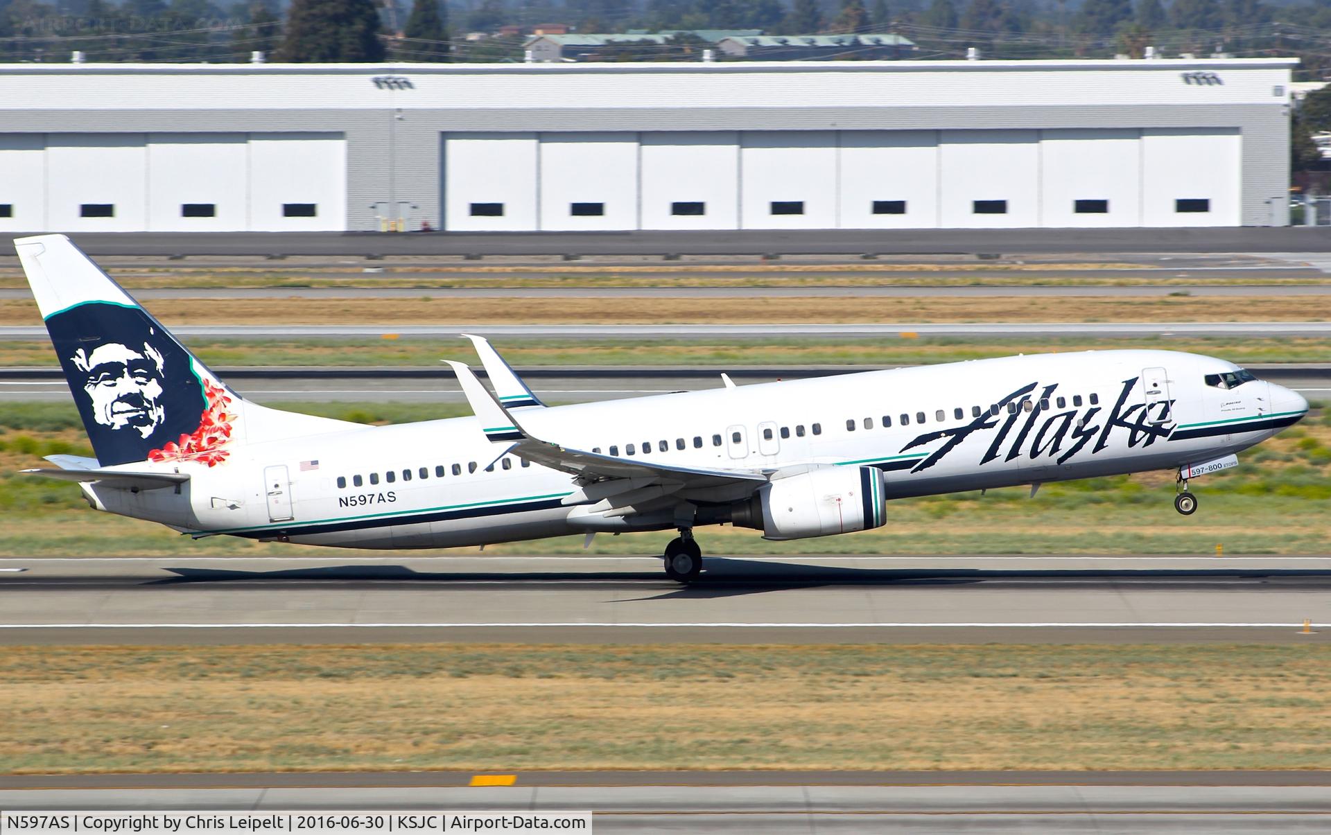 N597AS, 2008 Boeing 737-890 C/N 35689, Alaska departing in their 2008 Boeing 737-800 at San Jose International Airport, CA.
