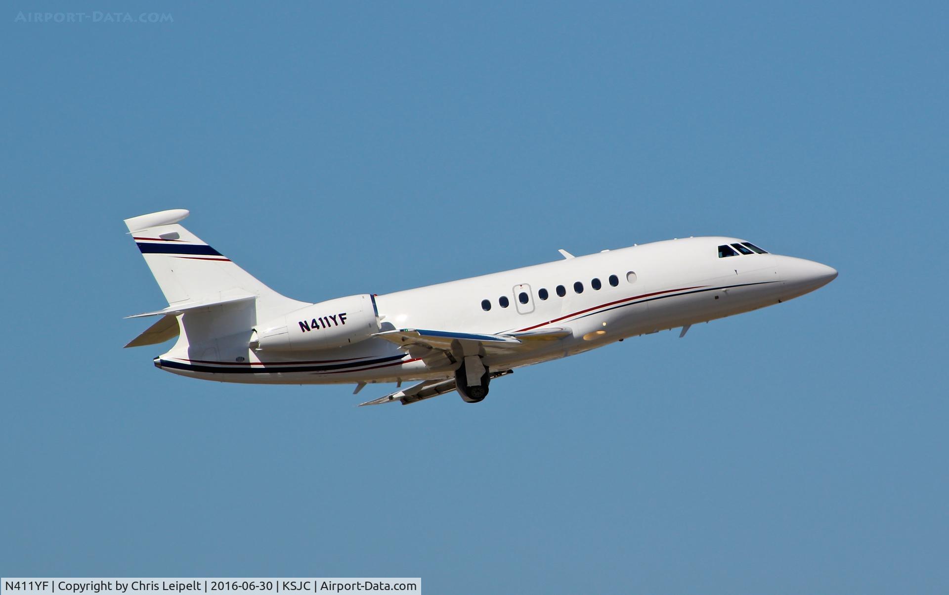 N411YF, 2001 Dassault Falcon 2000 C/N 161, Sand Hill Management LLC (Menlo Park, CA) 2001 Dassult Falcon 2000 departing at San Jose International Airport, CA.