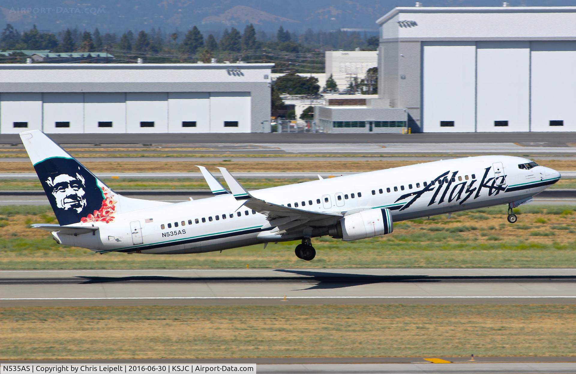 N535AS, 2011 Boeing 737-890 C/N 35200, Alaska departing in their 2011 Boeing 737-800 at San Jose International Airport, CA.