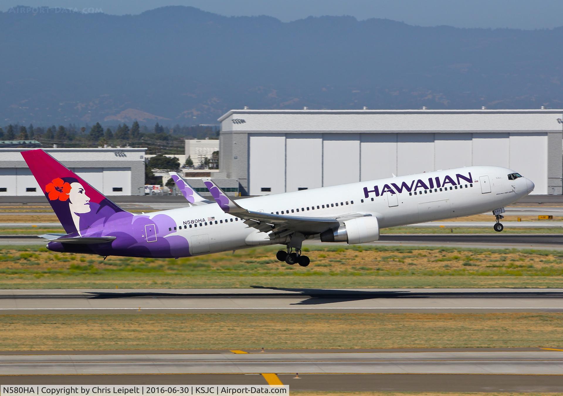 N580HA, 2001 Boeing 767-33A C/N 28140, Hawaiian Airlines departing in their 2001 Boeing 767-300 at San Jose International Airport, CA.