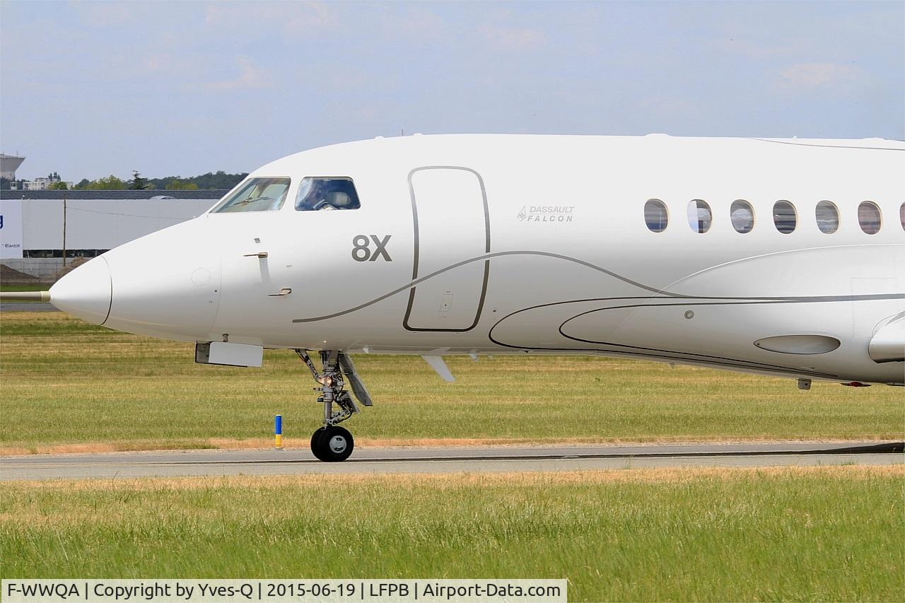 F-WWQA, 2014 Dassault Falcon 8X C/N 401, Dassault Falcon 8X, Taxiing, Paris-Le Bourget (LFPB-LBG) Air show 2015