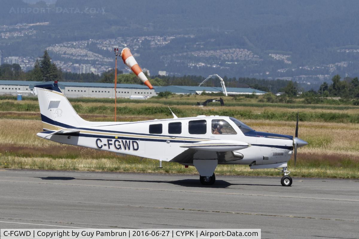 C-FGWD, 2006 Beech G36 Bonanza C/N E-3751, Run-up