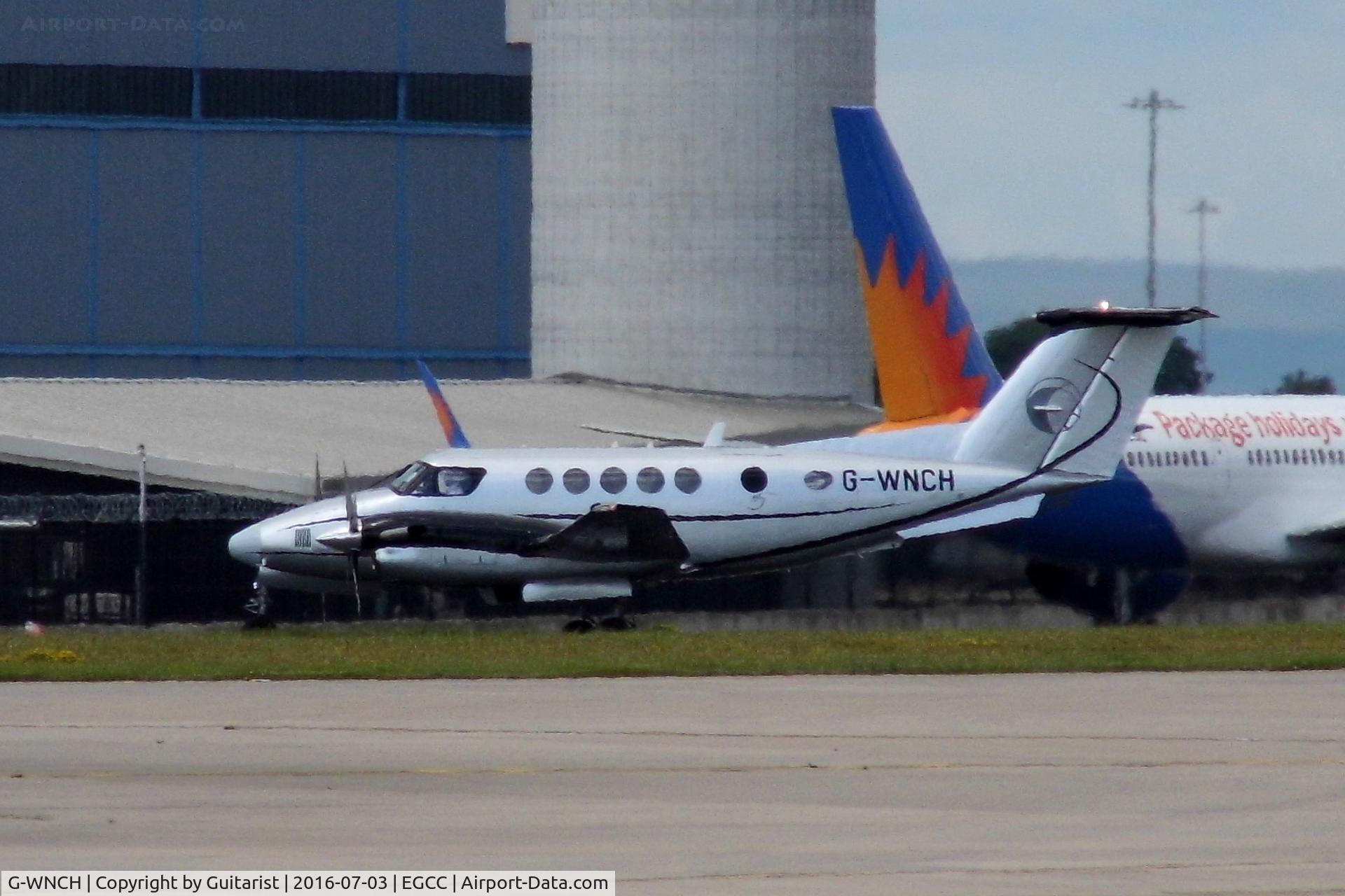 G-WNCH, 1986 Beech B200 Super King Air King Air C/N BB-1259, At Manchester