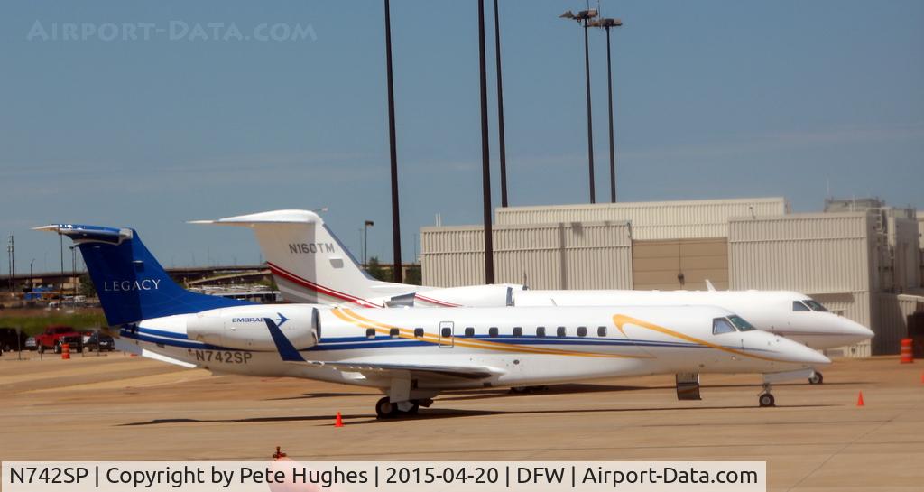 N742SP, 2005 Embraer EMB-135BJ Legacy C/N 14500884, N742SP  E135BJ at DFW