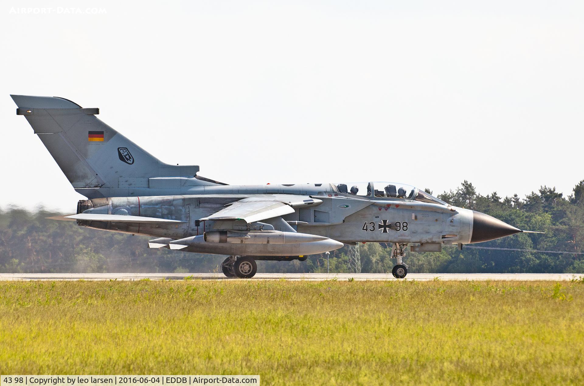 43 98, Panavia Tornado IDS C/N 253/GS065/4098, Berlin Air Show 4.6.16