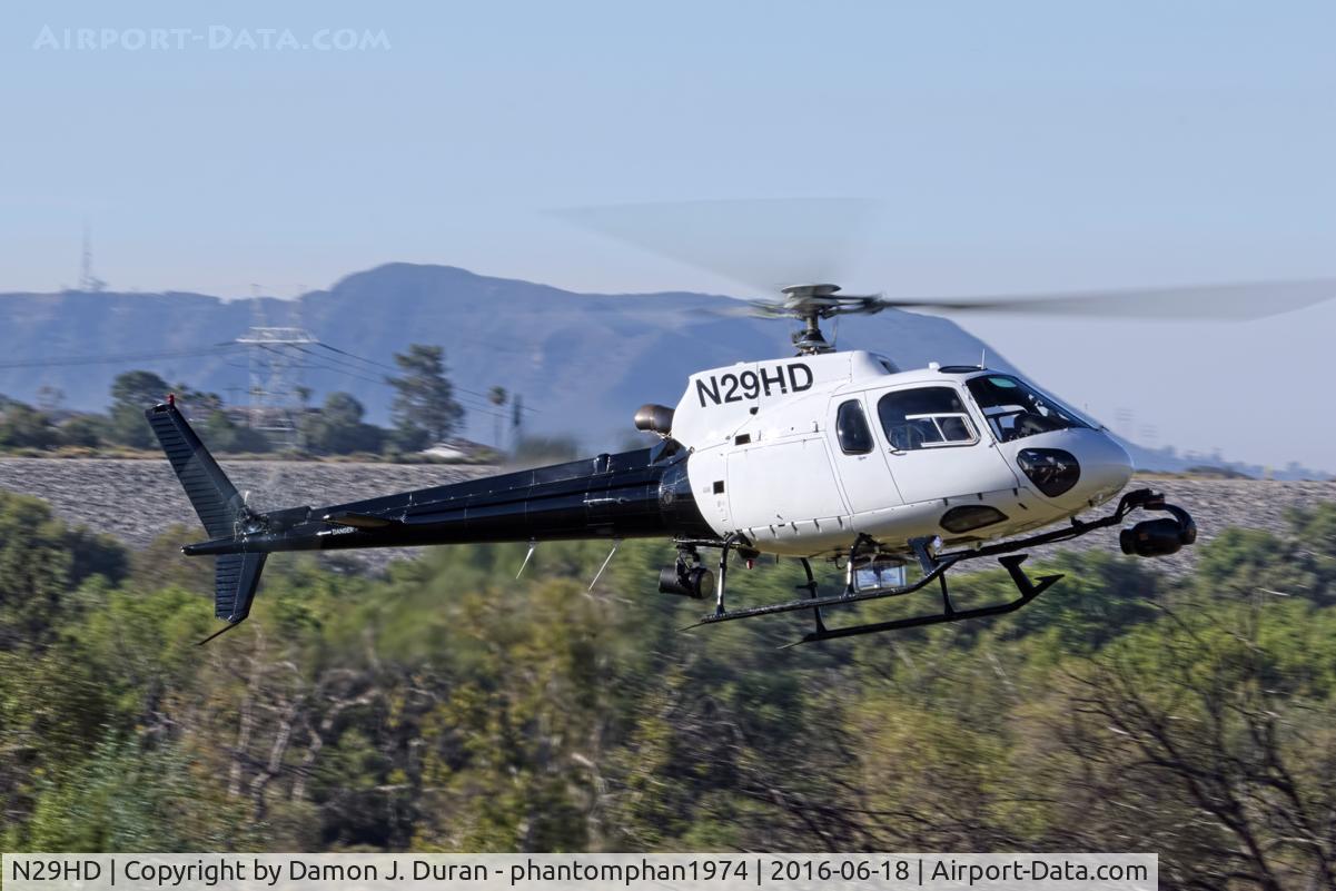 N29HD, 1995 Eurocopter AS-350B-2 Ecureuil Ecureuil C/N 2874, Arriving at American Heros Airshow  KCSB/KCAL