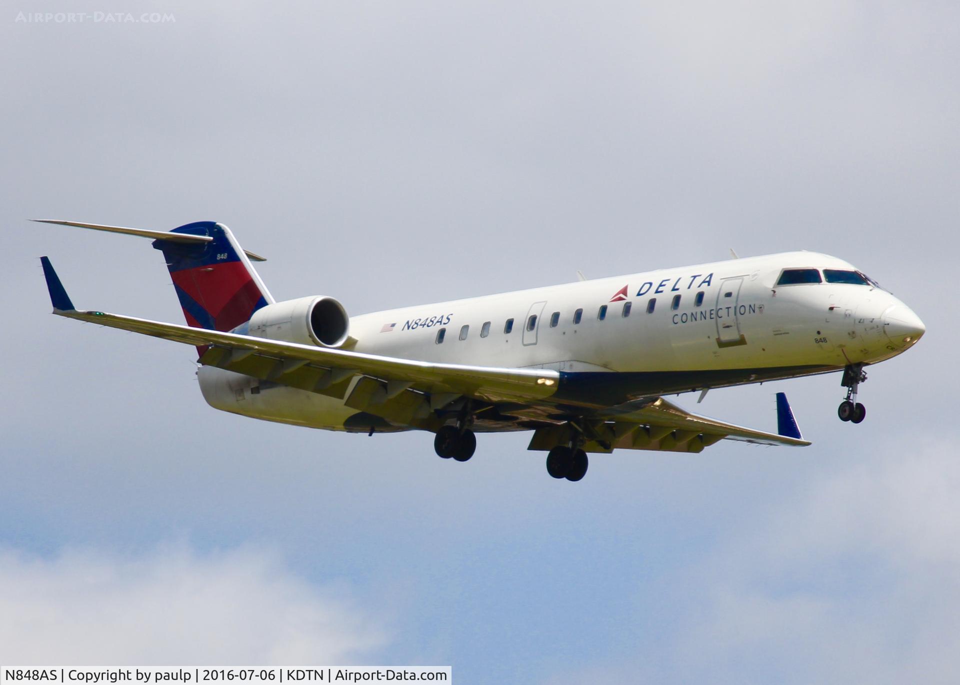 N848AS, 1999 Bombardier CRJ-200ER (CL-600-2B19) C/N 7339, At Shreveport Regional.