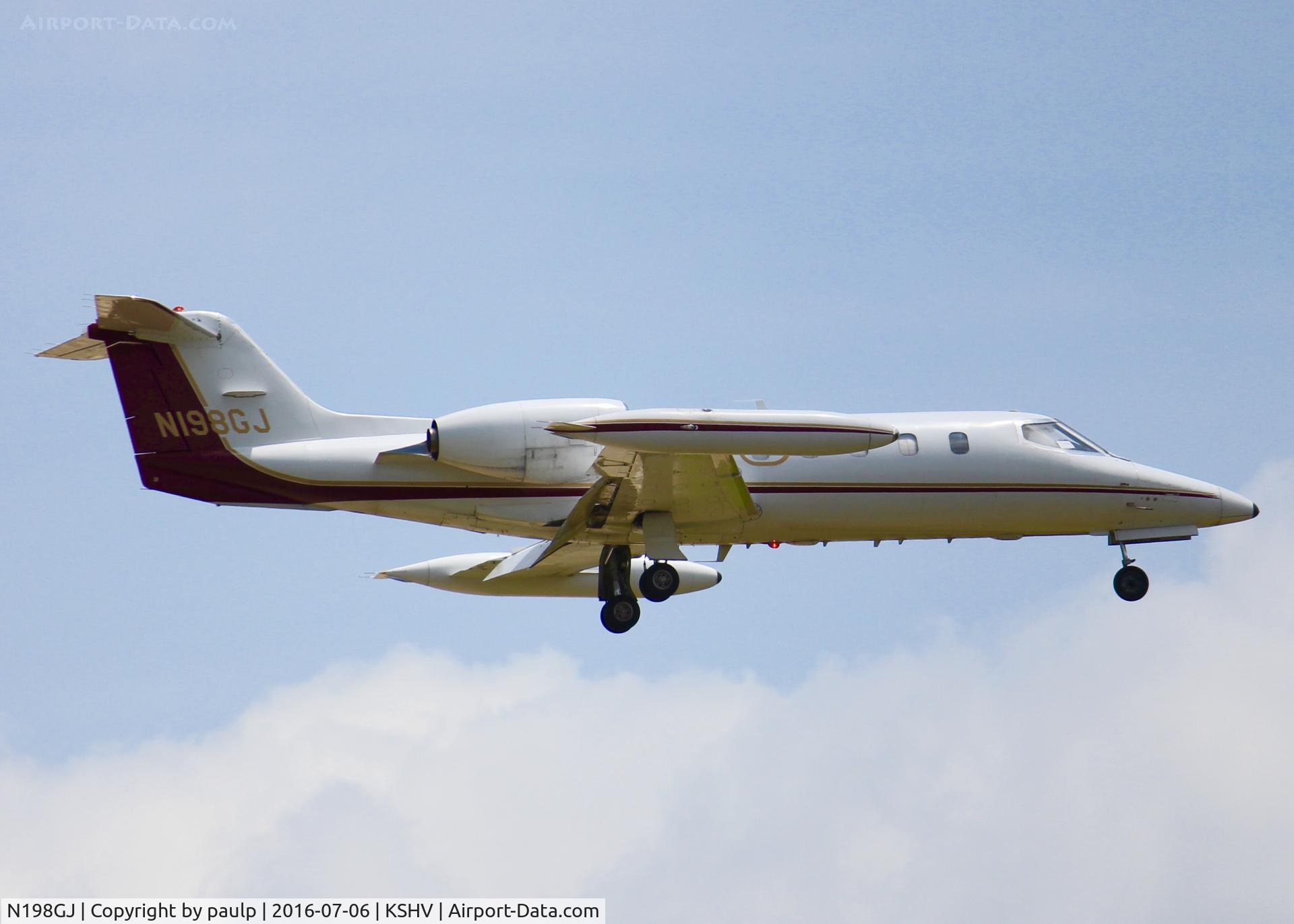 N198GJ, 1978 Gates Learjet 35A C/N 198, At Shreveport Regional.
