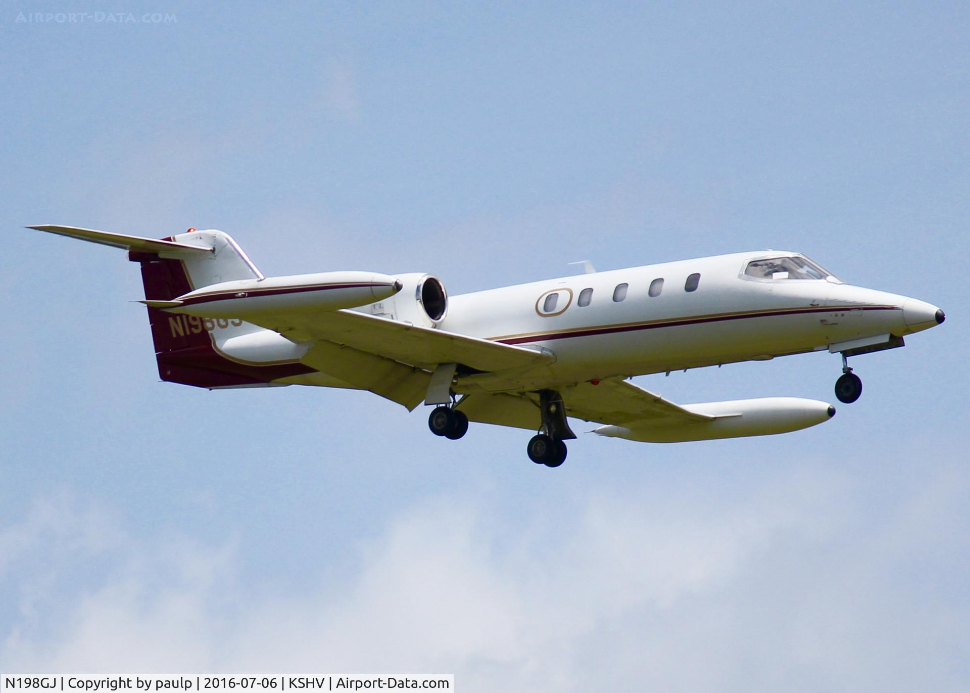 N198GJ, 1978 Gates Learjet 35A C/N 198, At Shreveport Regional.