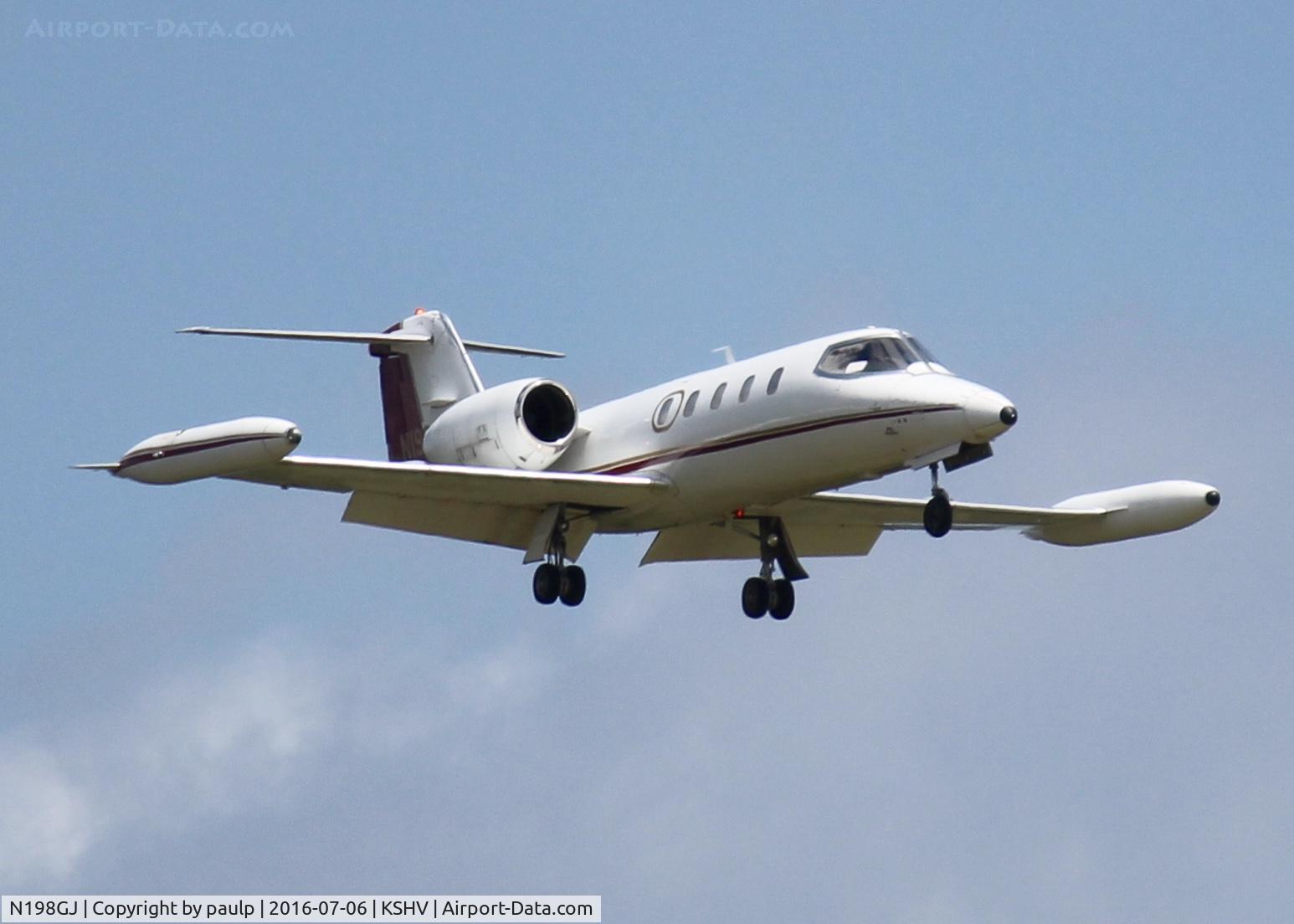 N198GJ, 1978 Gates Learjet 35A C/N 198, At Shreveport Regional.