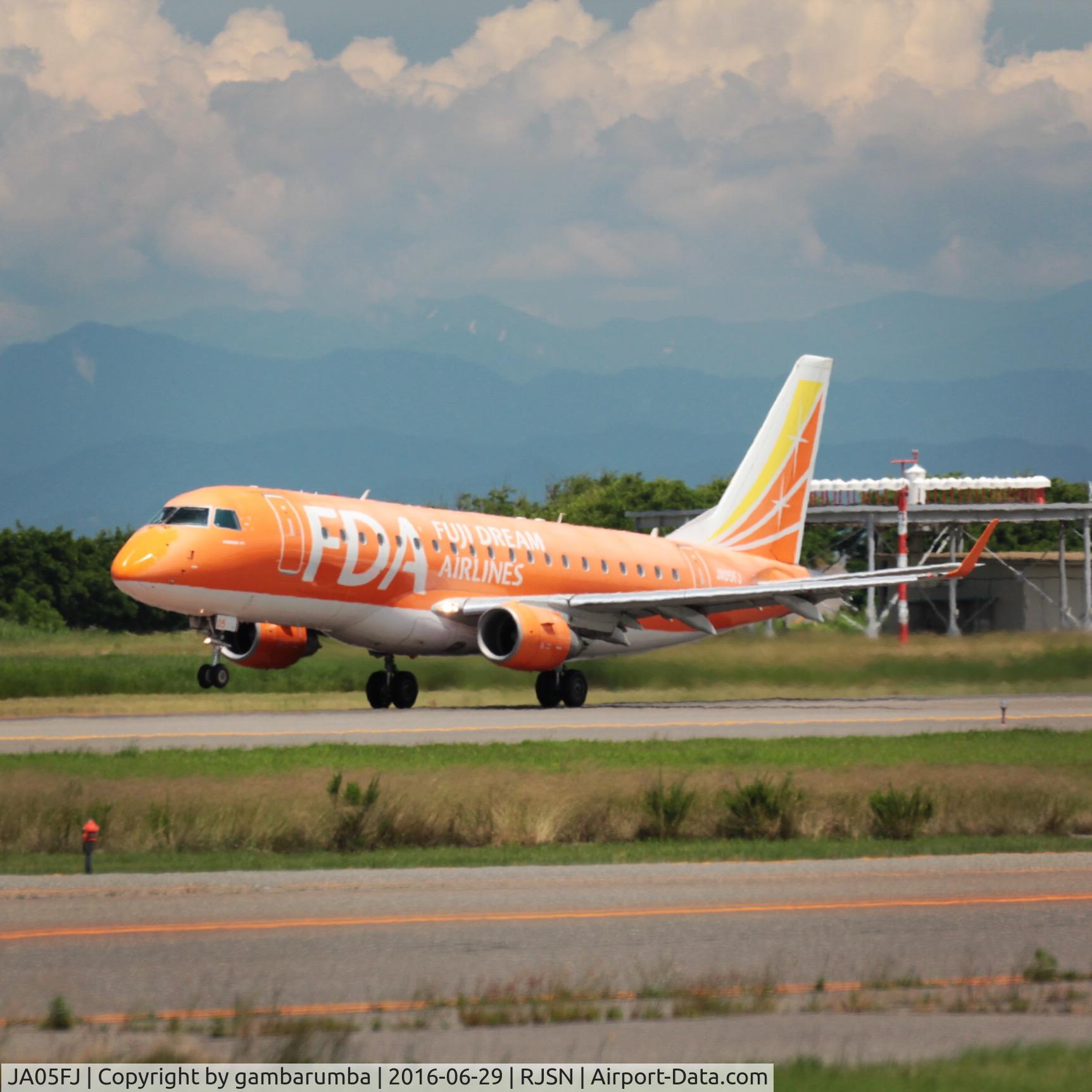JA05FJ, 2010 Embraer 175STD (ERJ-170-200STD) C/N 17000317, Fuji Dream Airlines