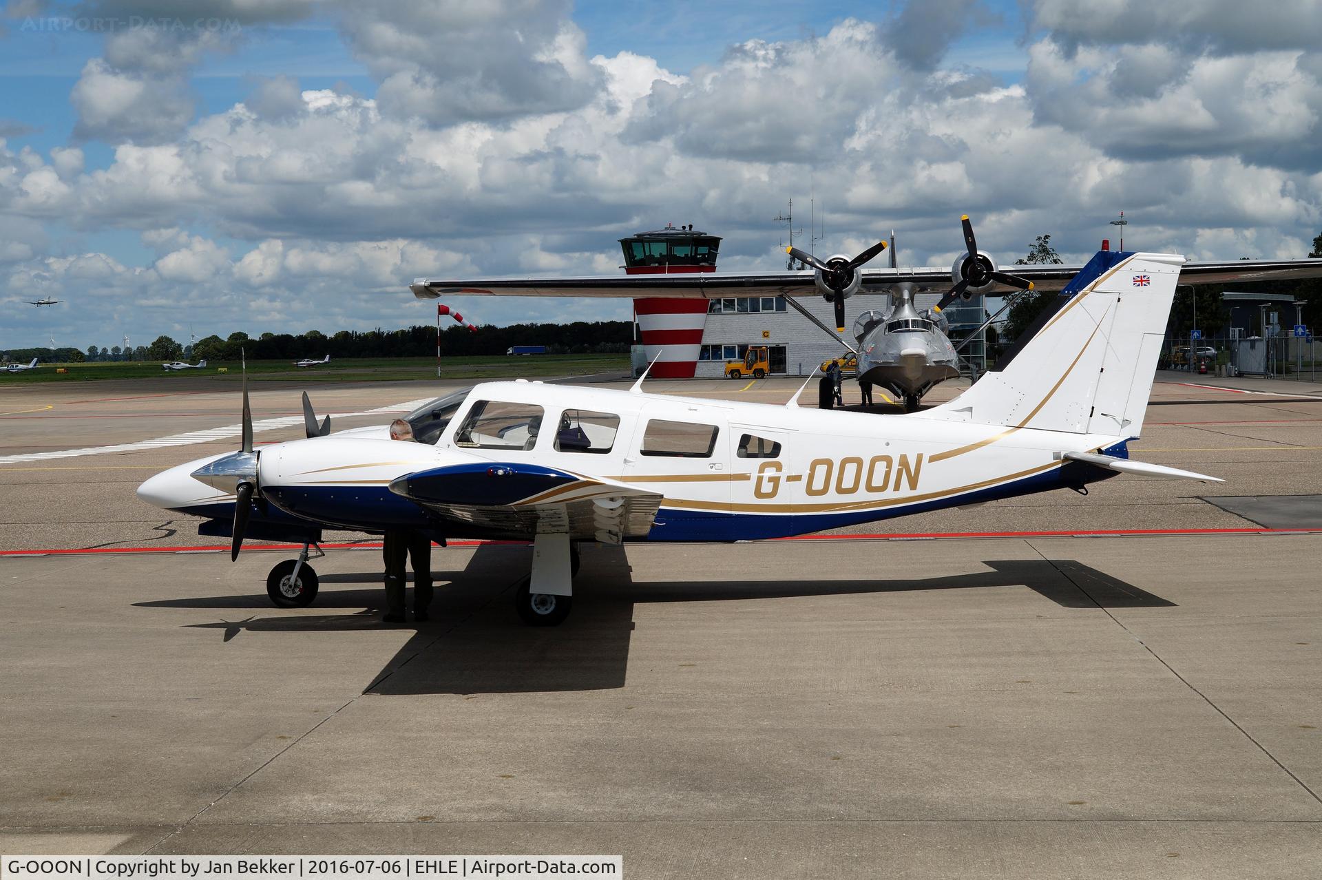 G-OOON, 1982 Piper PA-34-220T Seneca III C/N 34-8533024, Lelystad Airport. escorted the Hispano G-AWHK for the Warner Bros movie Dunkirk.
