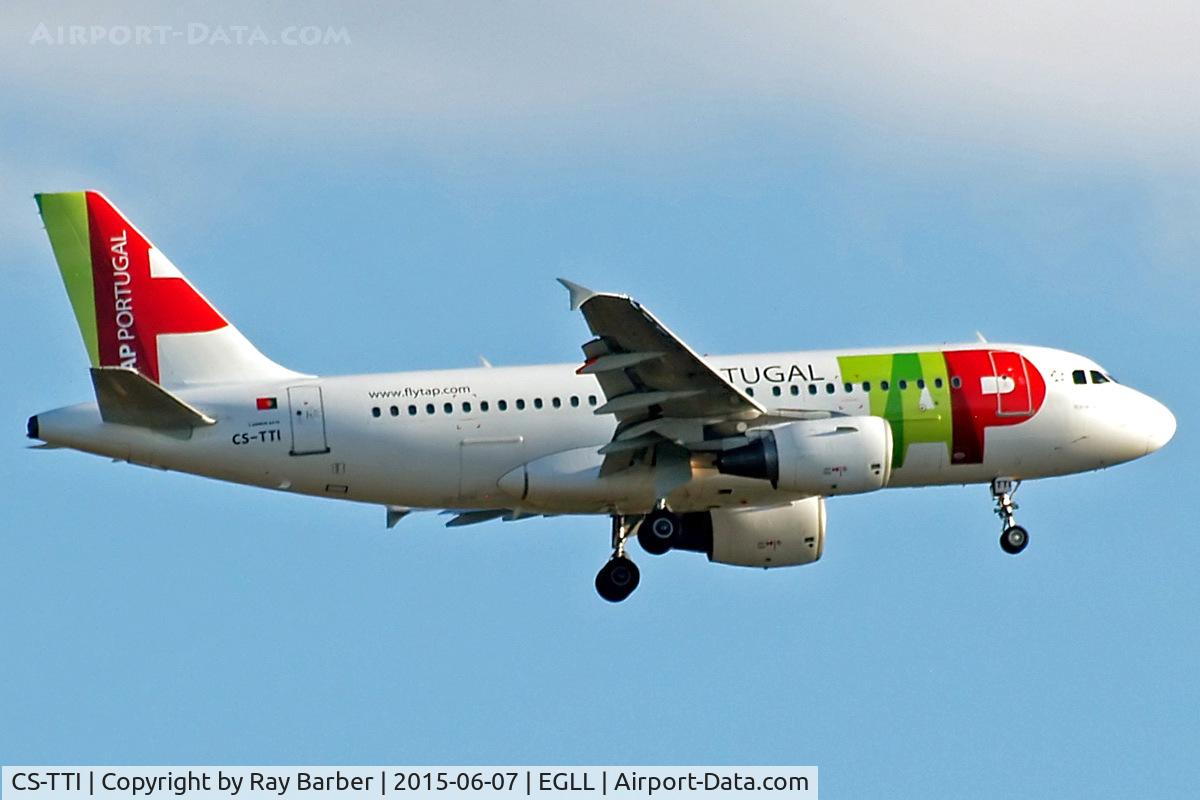 CS-TTI, 1998 Airbus A319-111 C/N 933, Airbus A319-111 [0933] (TAP Portugal) Home~G 07/06/2015. On approach 27L.