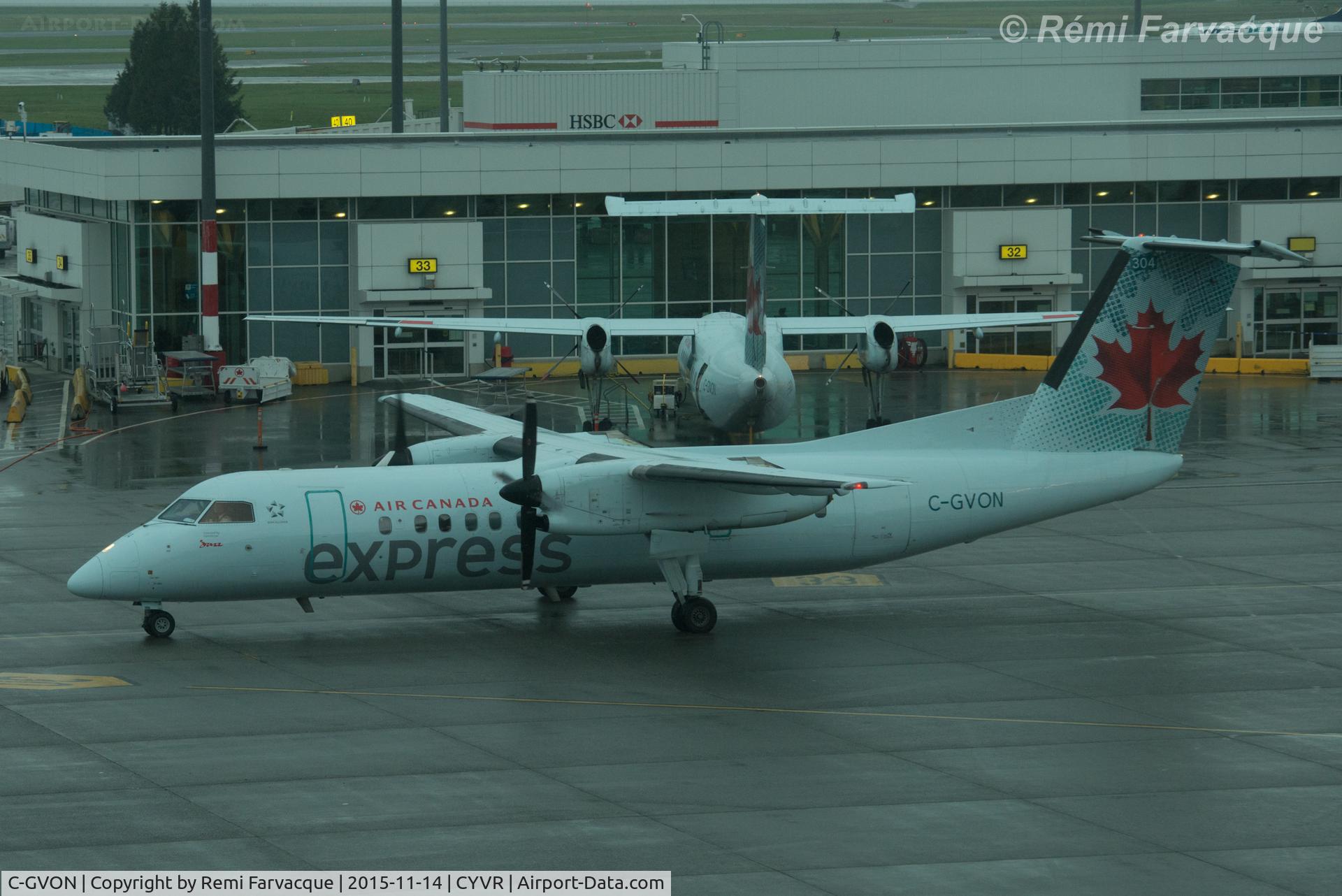 C-GVON, 1989 De Havilland Canada DHC-8-301 Dash 8 C/N 149, Pulling away from domestic for take-off.