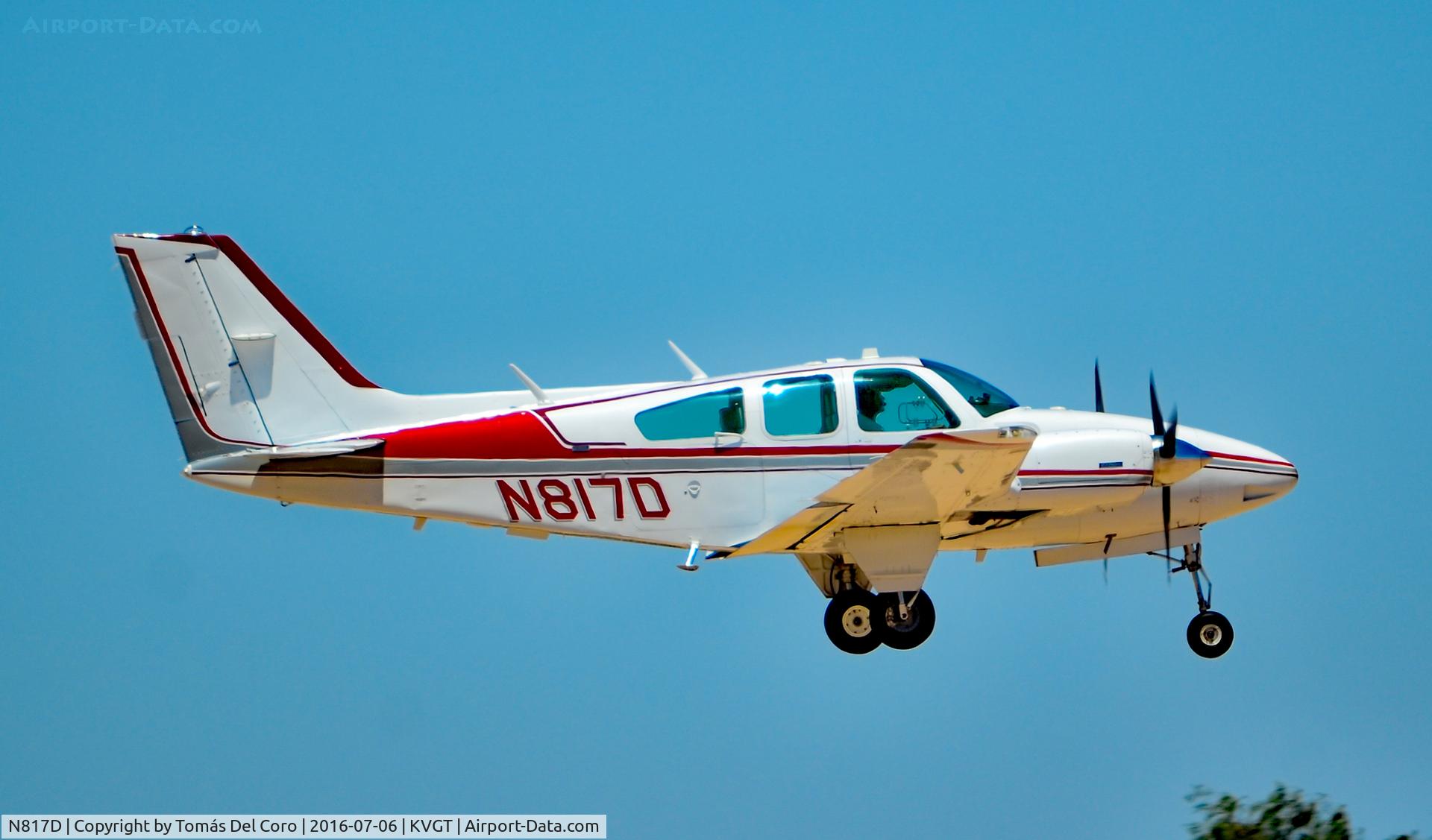 N817D, 1975 Beech E-55 Baron C/N TE-1043, N817D 1975 Beech E-55 Baron  s/n TE-1043 

North Las Vegas Airport (IATA: VGT, ICAO: KVGT, FAA LID: VGT)
Photo: Tomás Del Coro
July 6, 2016