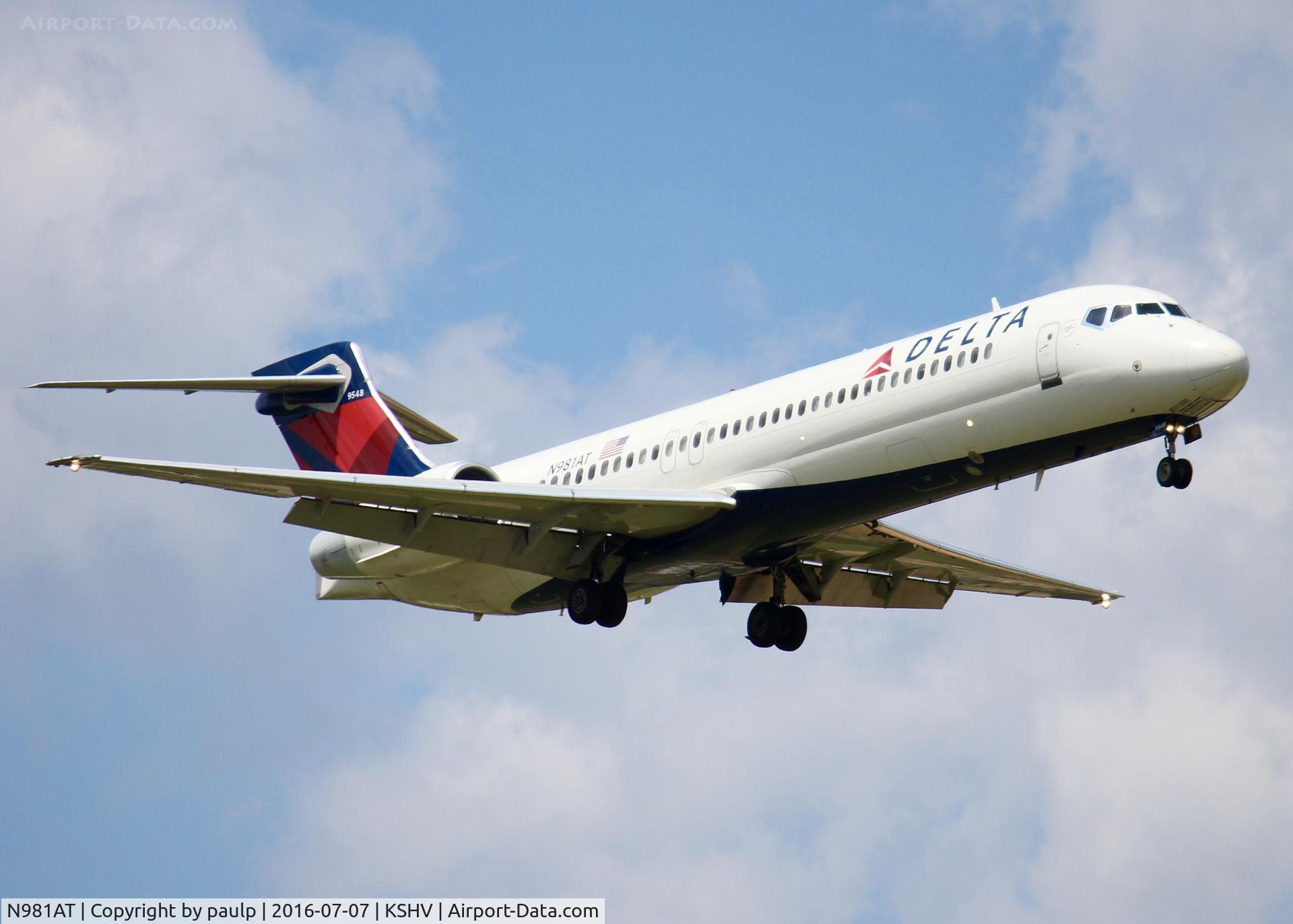 N981AT, 2002 Boeing 717-200 C/N 55040, At Shreveport Regional.