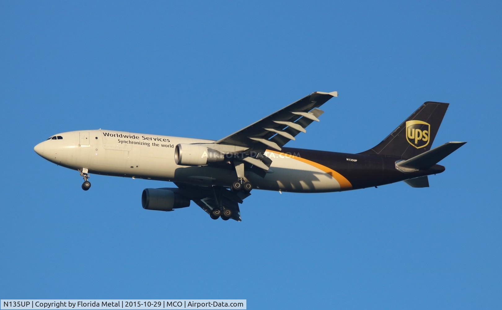 N135UP, 2001 Airbus A300F4-622R C/N 0818, UPS A300