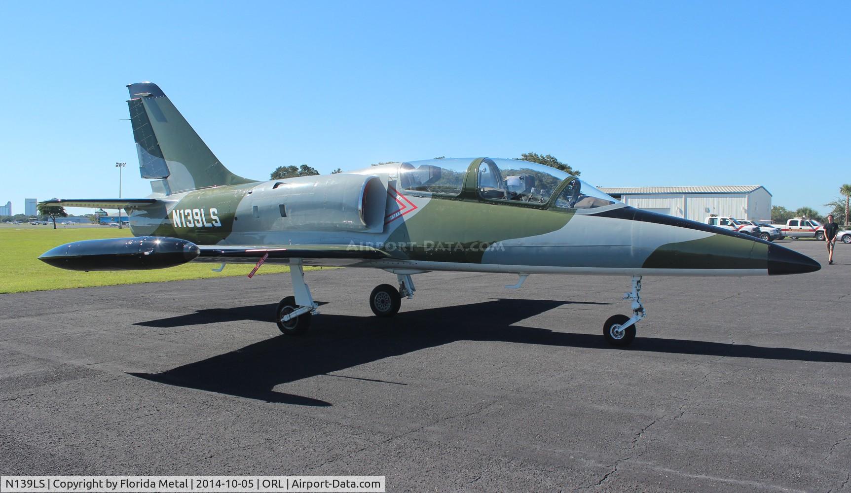 N139LS, 1974 Aero L-39C Albatros C/N 330202, L-39C