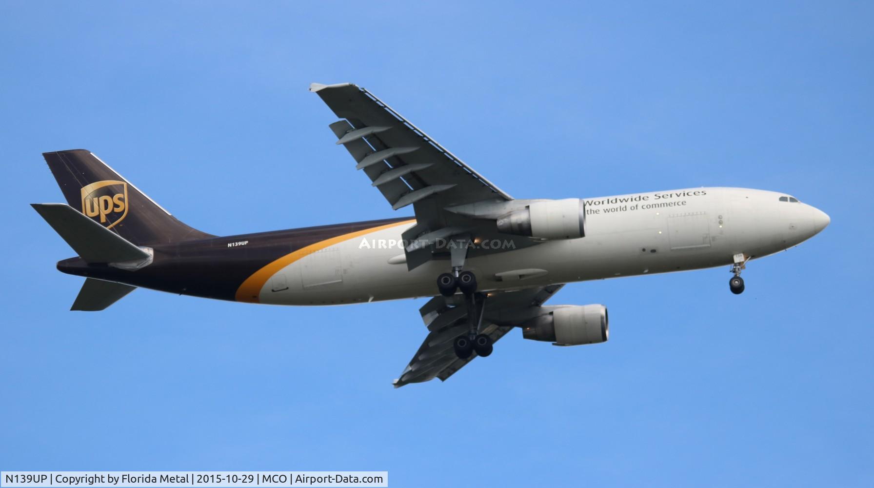 N139UP, 2001 Airbus A300F4-622R(F) C/N 0822, UPS A300