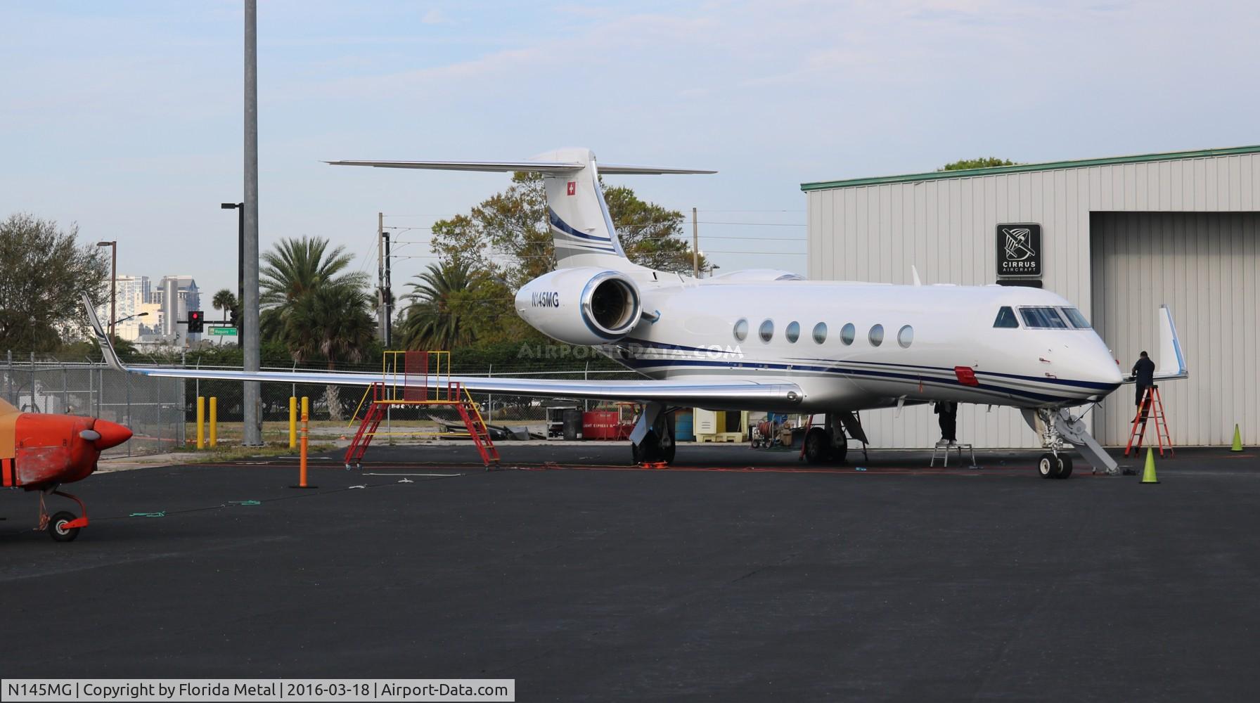 N145MG, 2003 Gulfstream Aerospace GV-SP (G550) C/N 5004, Gulfstream 550