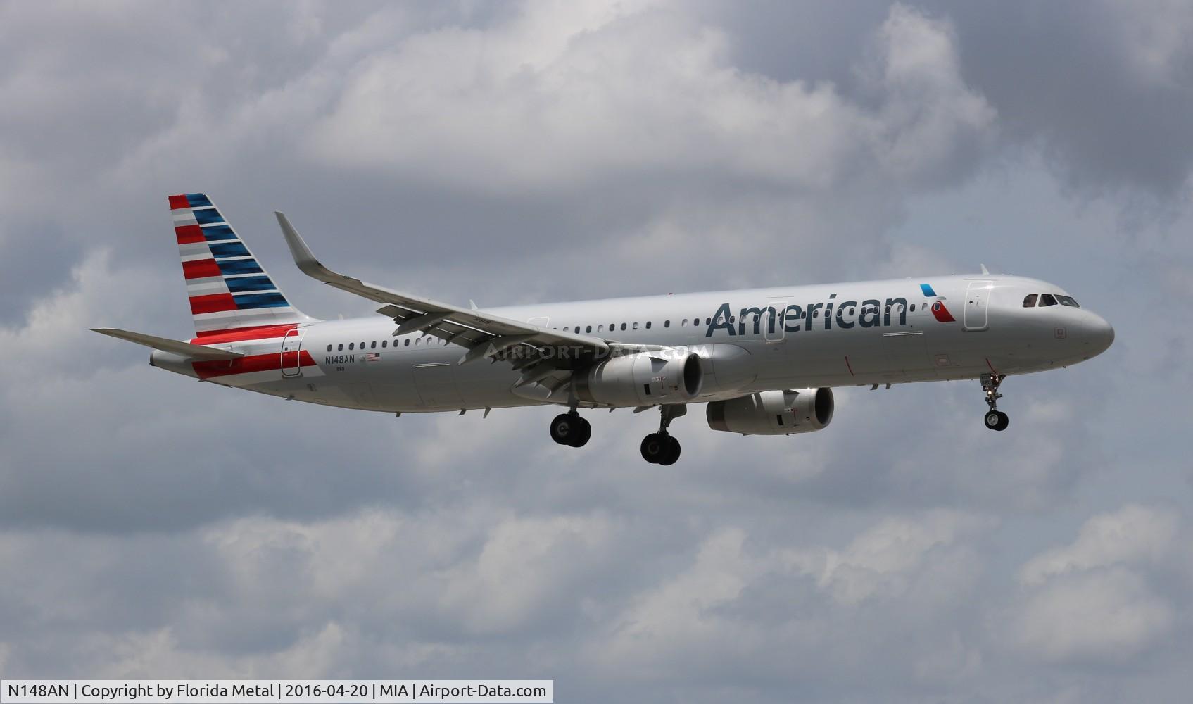 N148AN, 2015 Airbus A321-231 C/N 6790, American