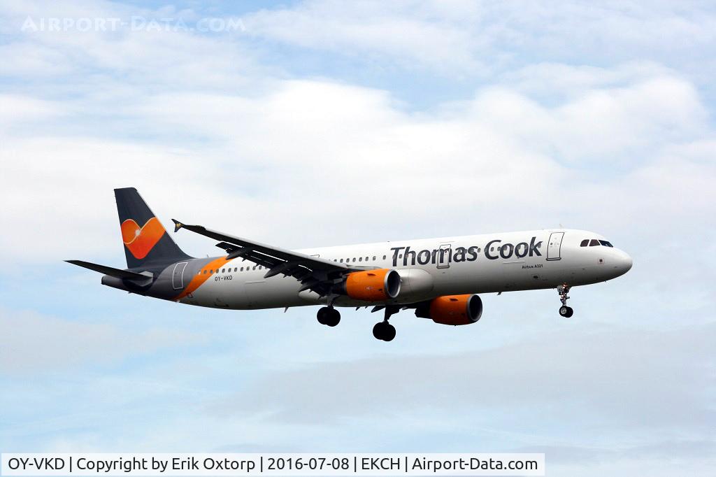 OY-VKD, 2003 Airbus A321-211 C/N 1960, OY-VKD now in Thomas Cooks latest c/s. Landing rw 22L