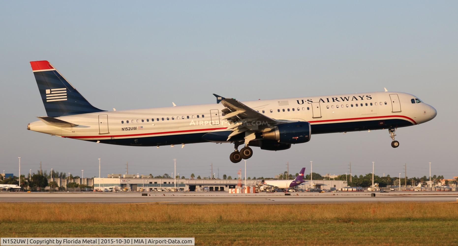 N152UW, 2013 Airbus A321-211 C/N 5588, USAirways