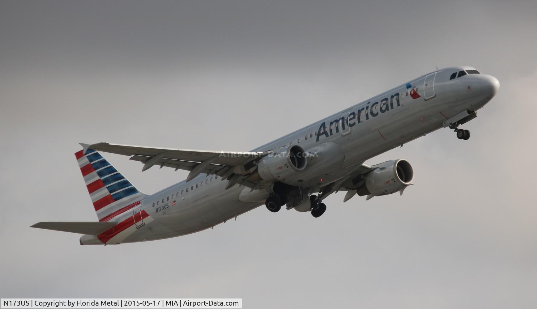 N173US, 2001 Airbus A321-211 C/N 1481, American