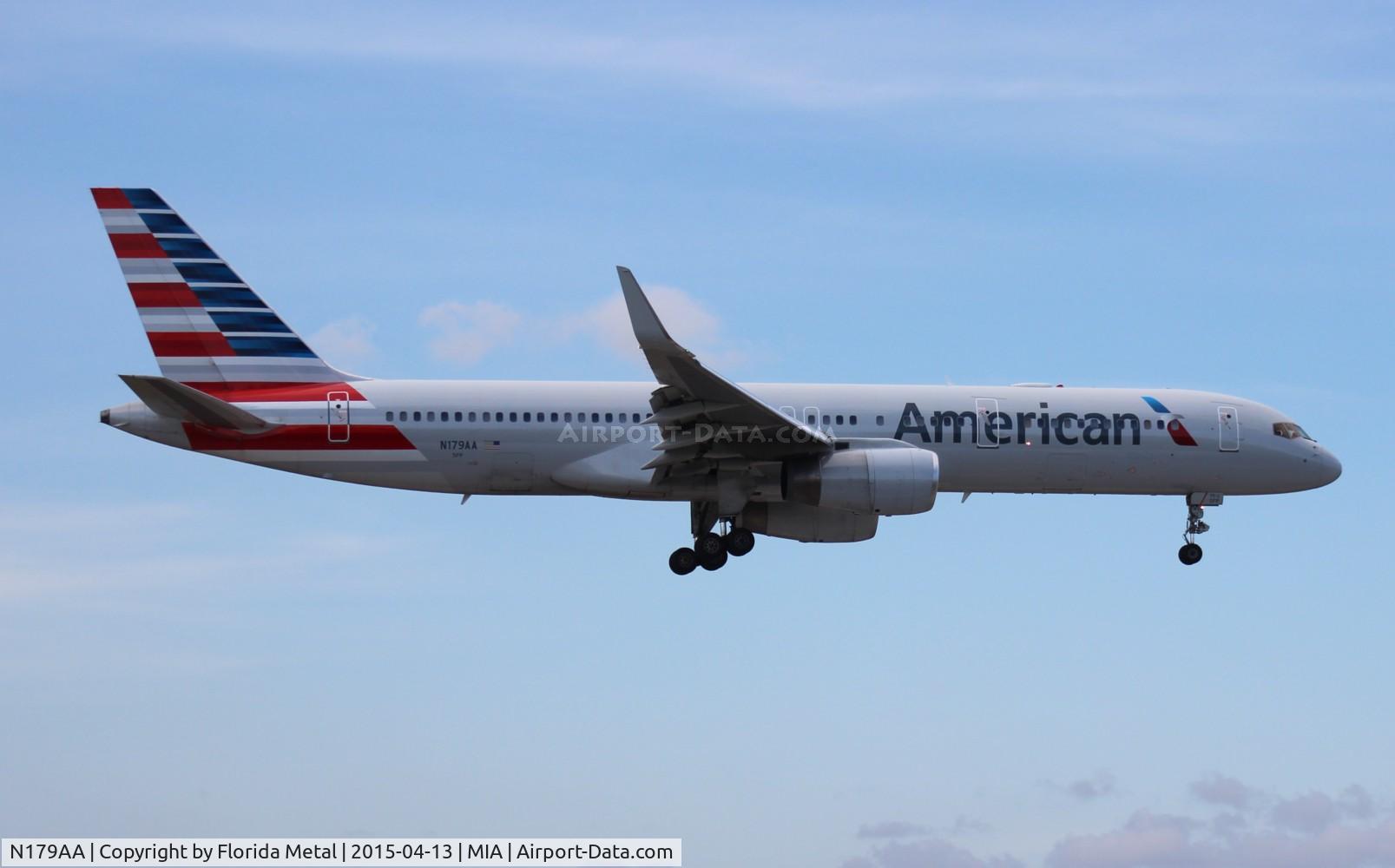 N179AA, 2002 Boeing 757-223 C/N 32397, American