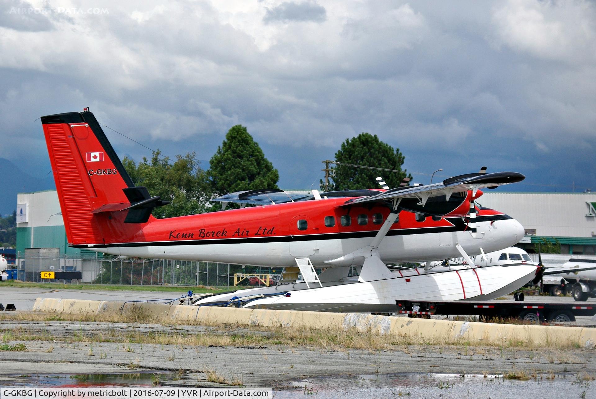 C-GKBG, 1980 De Havilland Canada DHC-6-300 Twin Otter C/N 733, seen at YVR