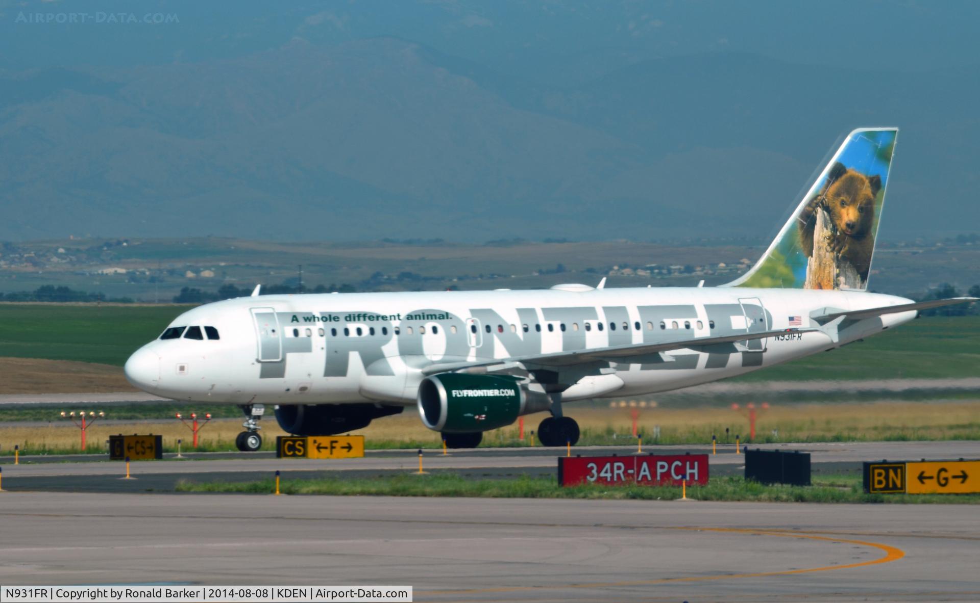 N931FR, 2004 Airbus A319-111 C/N 2253, Taxi Denver