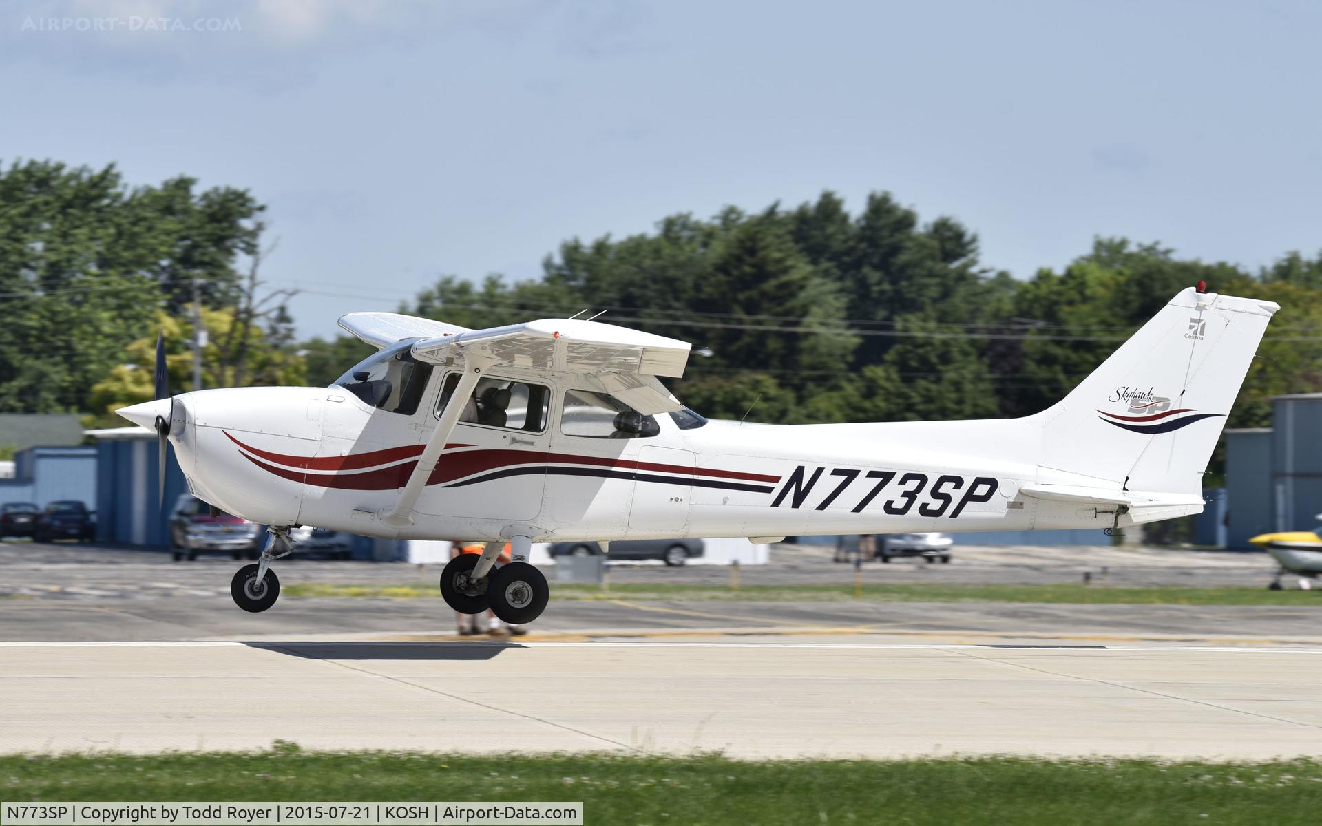 N773SP, 2001 Cessna 172S C/N 172S8702, Airventure 2015