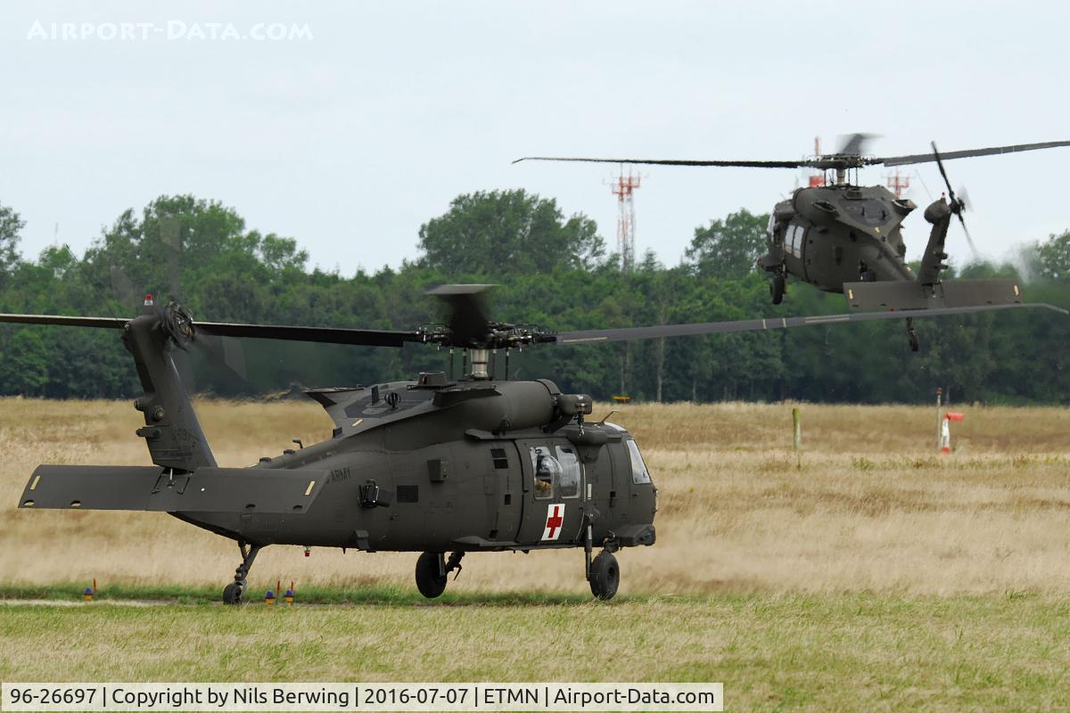 96-26697, 1996 Sikorsky UH-60L Black Hawk C/N 70-2226, Rotation via ETMN