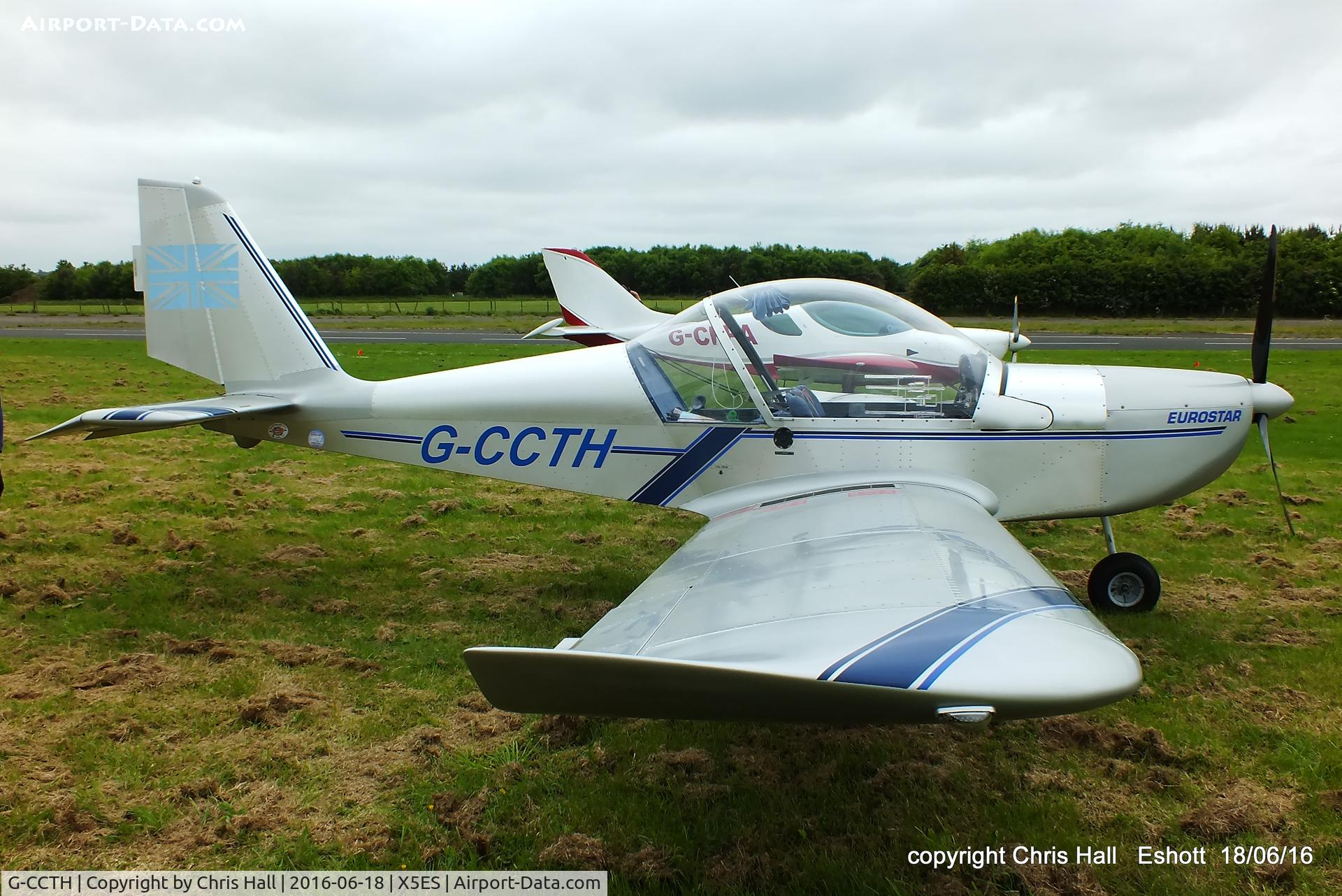 G-CCTH, 2004 Cosmik EV-97 TeamEurostar UK C/N 2005, at the Great North Fly in. Eshott