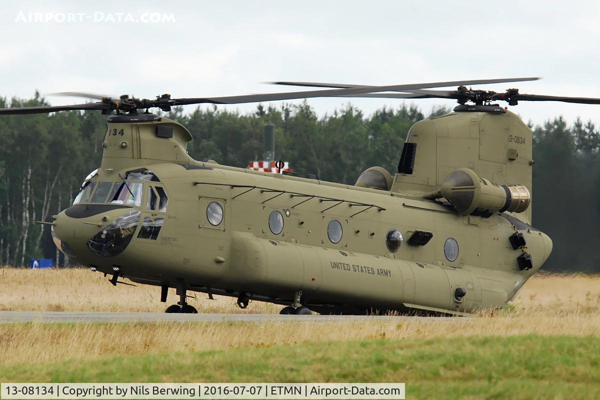 13-08134, Boeing CH-47F Chinook C/N M8134, at ETMN Nordholz