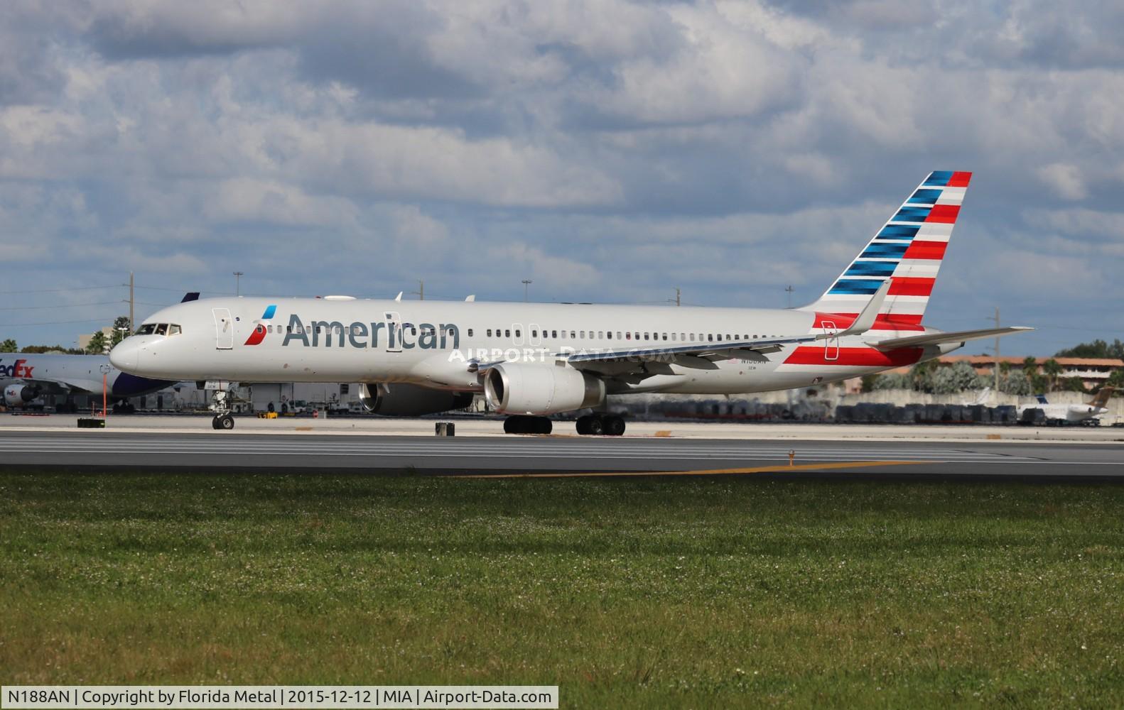 N188AN, 2001 Boeing 757-223 C/N 32382, American