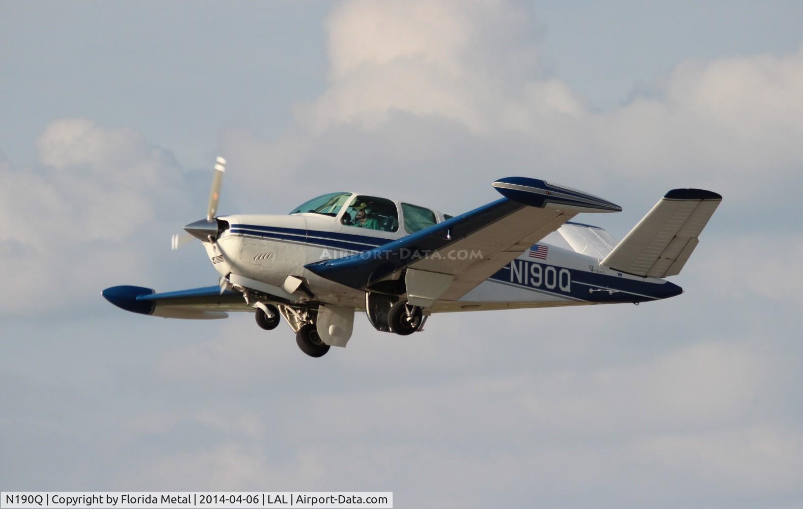 N190Q, 1964 Beech S35 Bonanza C/N D-7551, Beech S35
